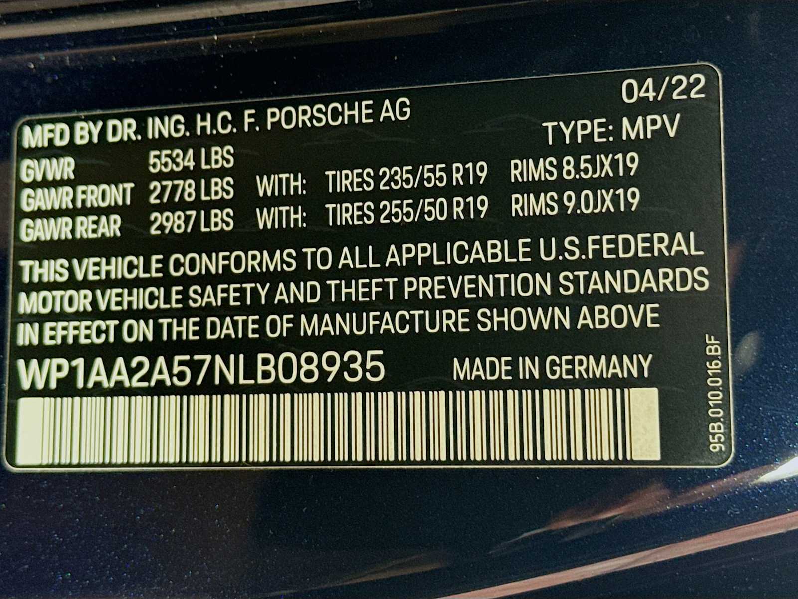 Thumbnail: 2022 Porsche Macan - 26