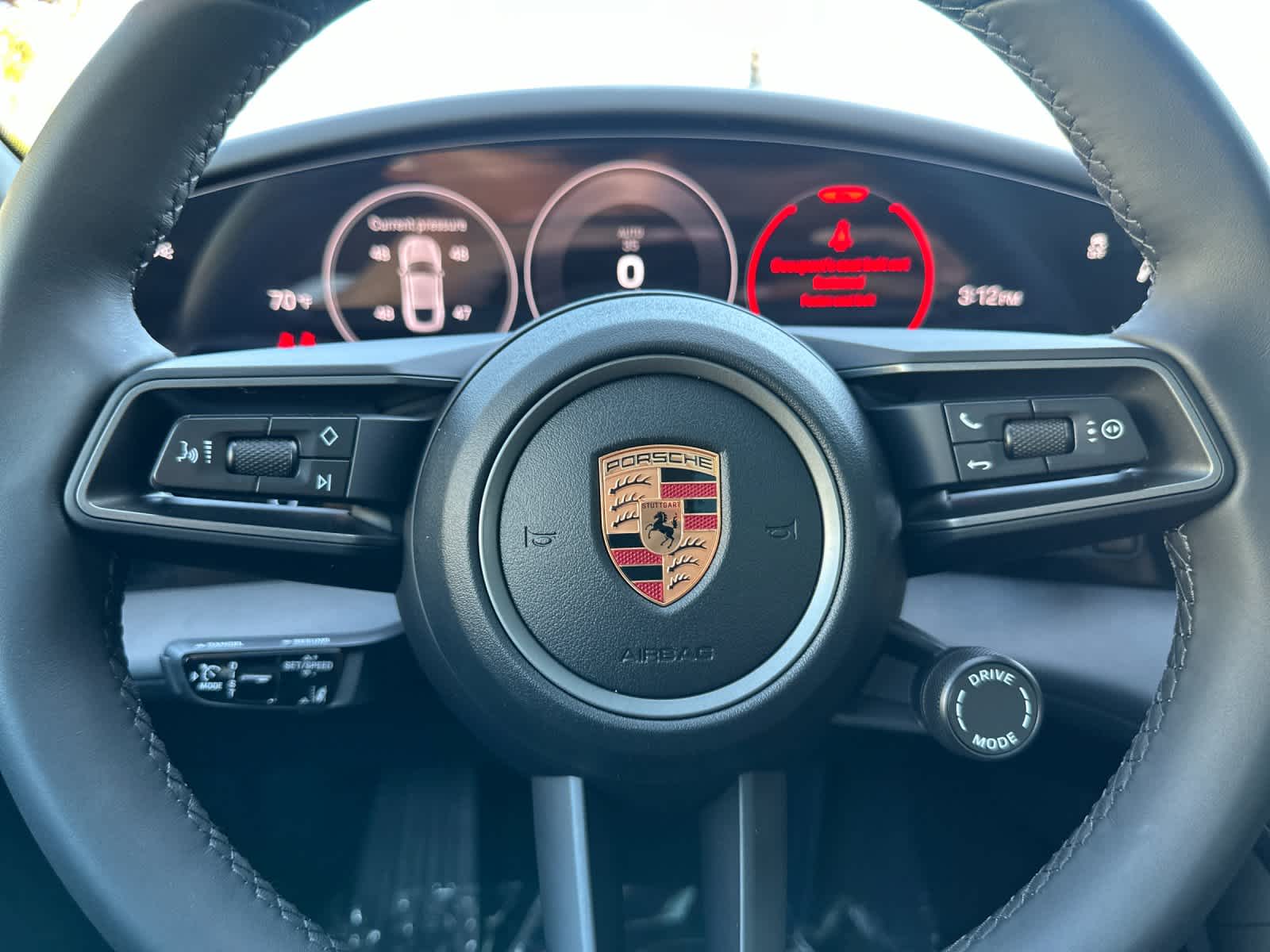 Thumbnail: 2026 Porsche Taycan - 26