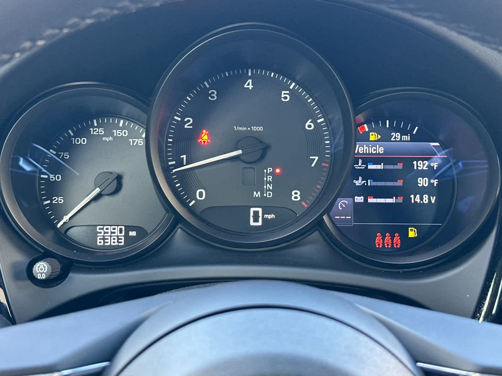 Thumbnail: 2025 Porsche Macan - 29