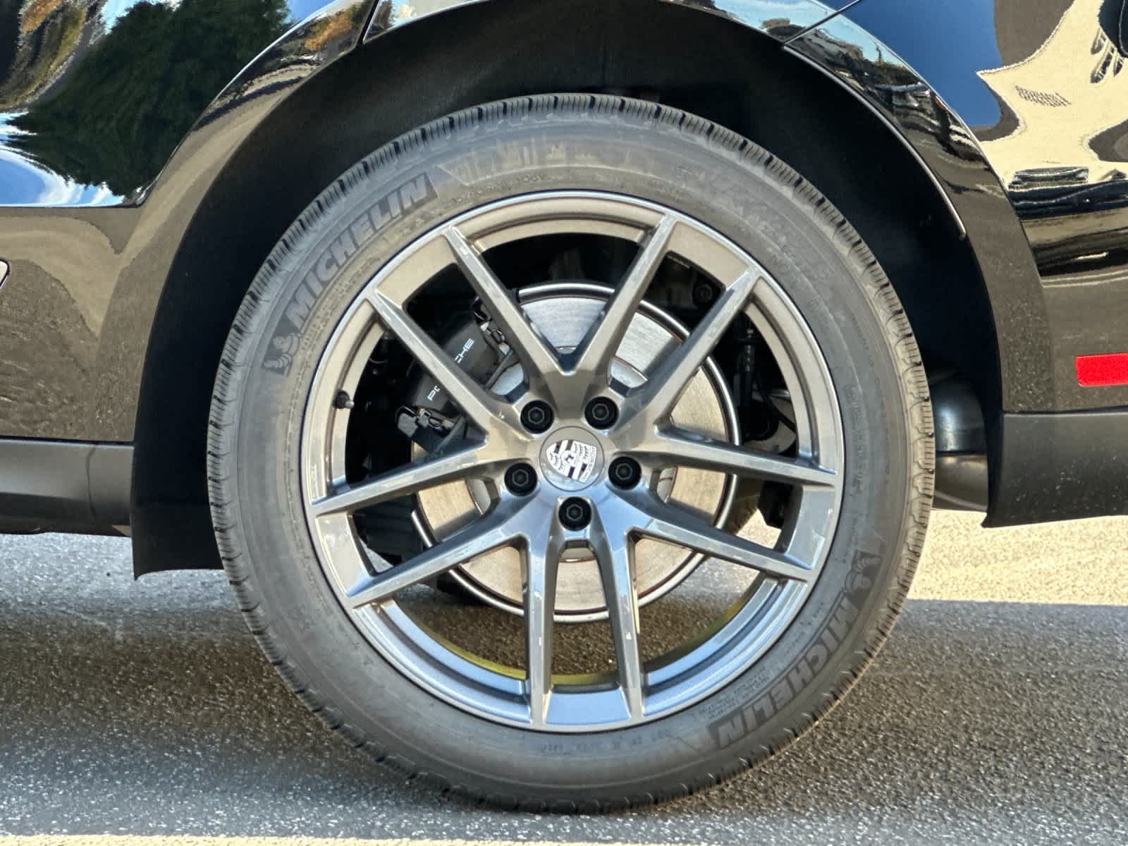 Thumbnail: 2026 Porsche Macan - 31