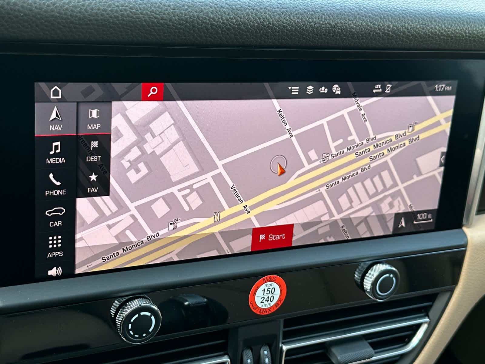 Thumbnail: 2026 Porsche Macan - 22