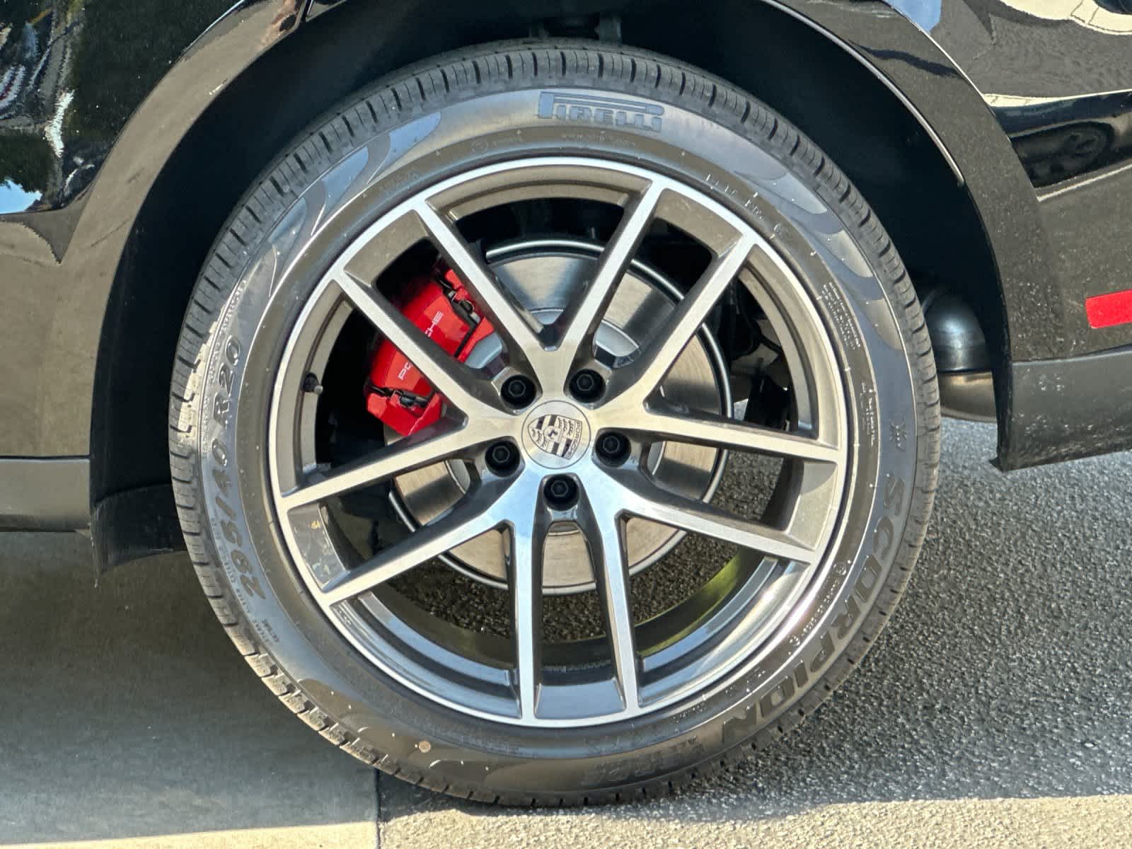 Thumbnail: 2026 Porsche Macan - 32