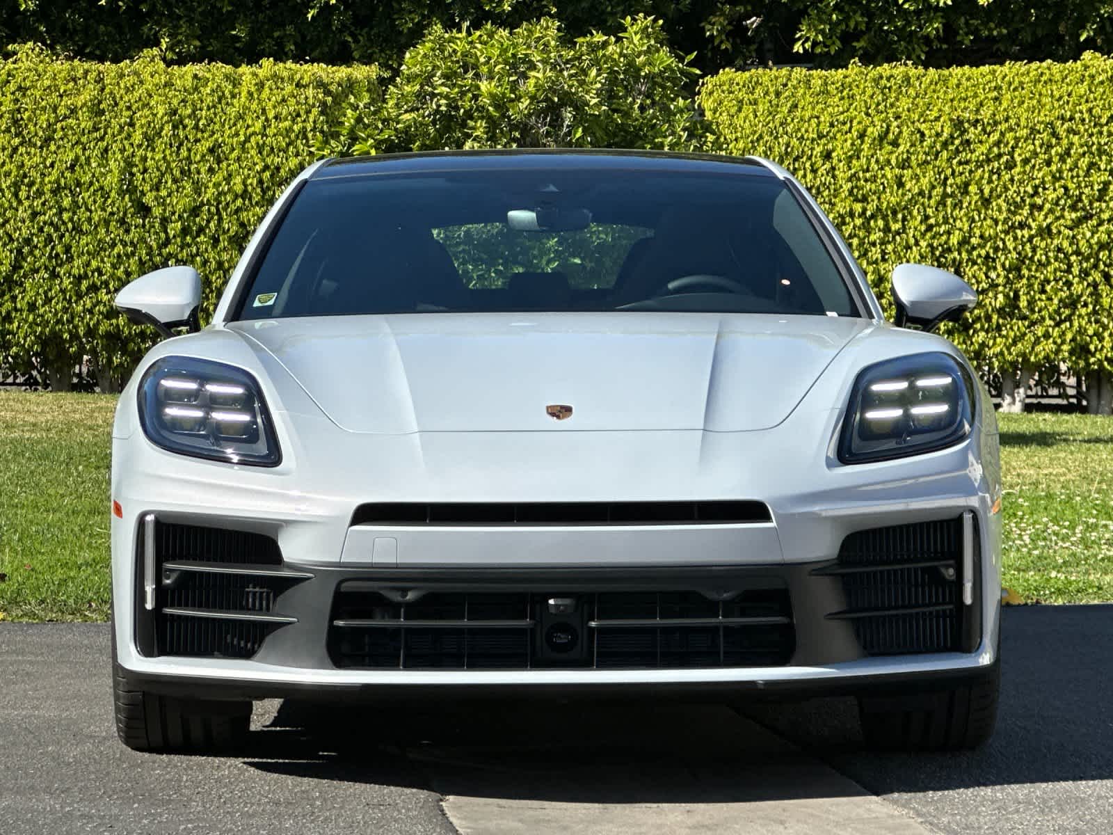 Thumbnail: 2026 Porsche Panamera - 11