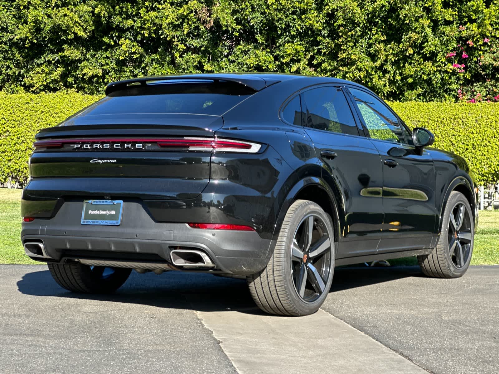 Thumbnail: 2026 Porsche Cayenne - 8