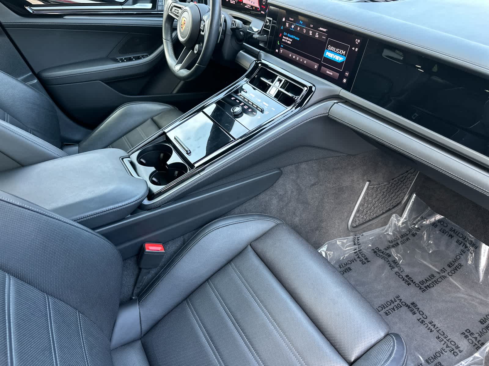 Thumbnail: 2024 Porsche Panamera - 16