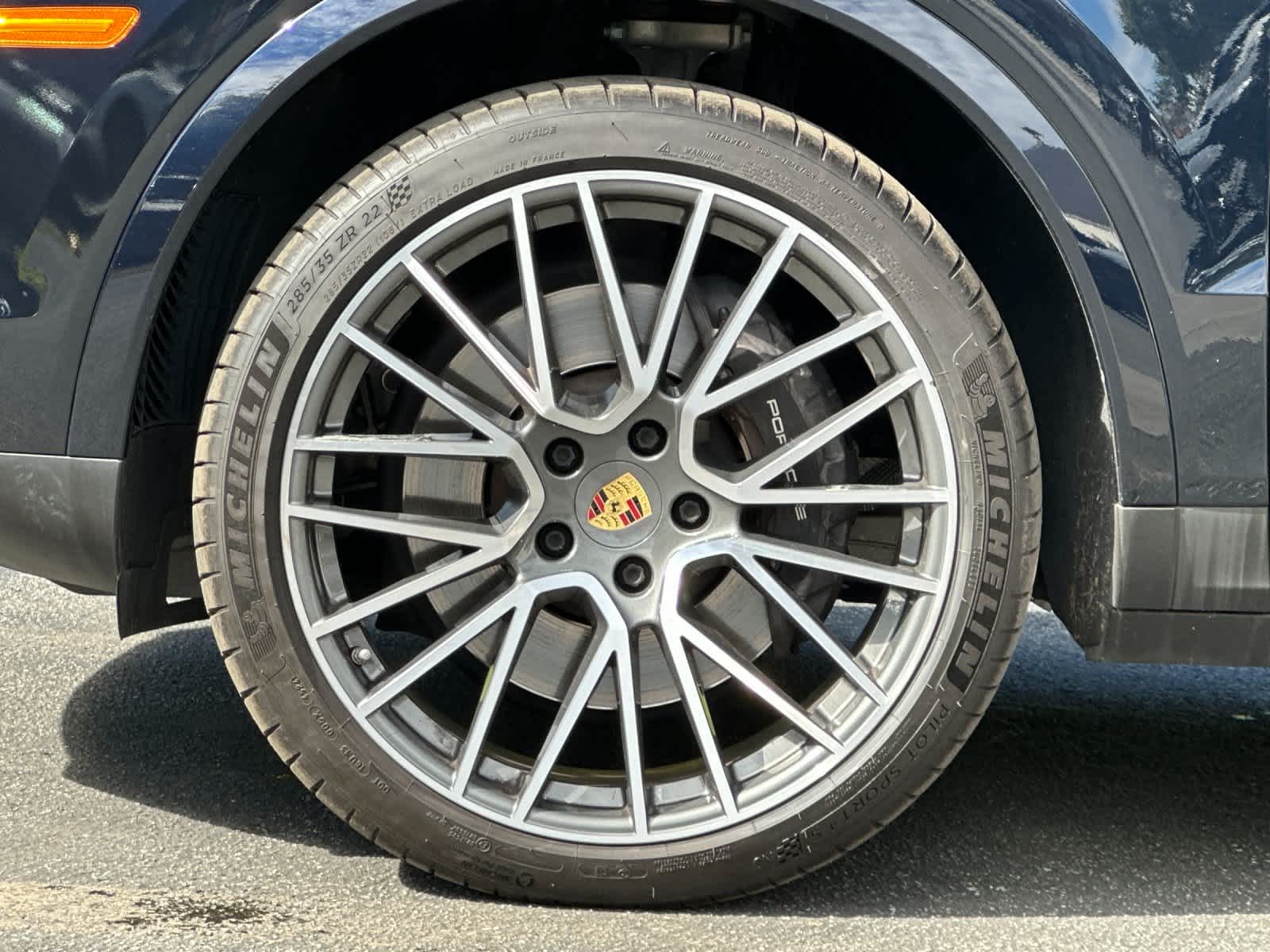 Thumbnail: 2022 Porsche Cayenne - 31