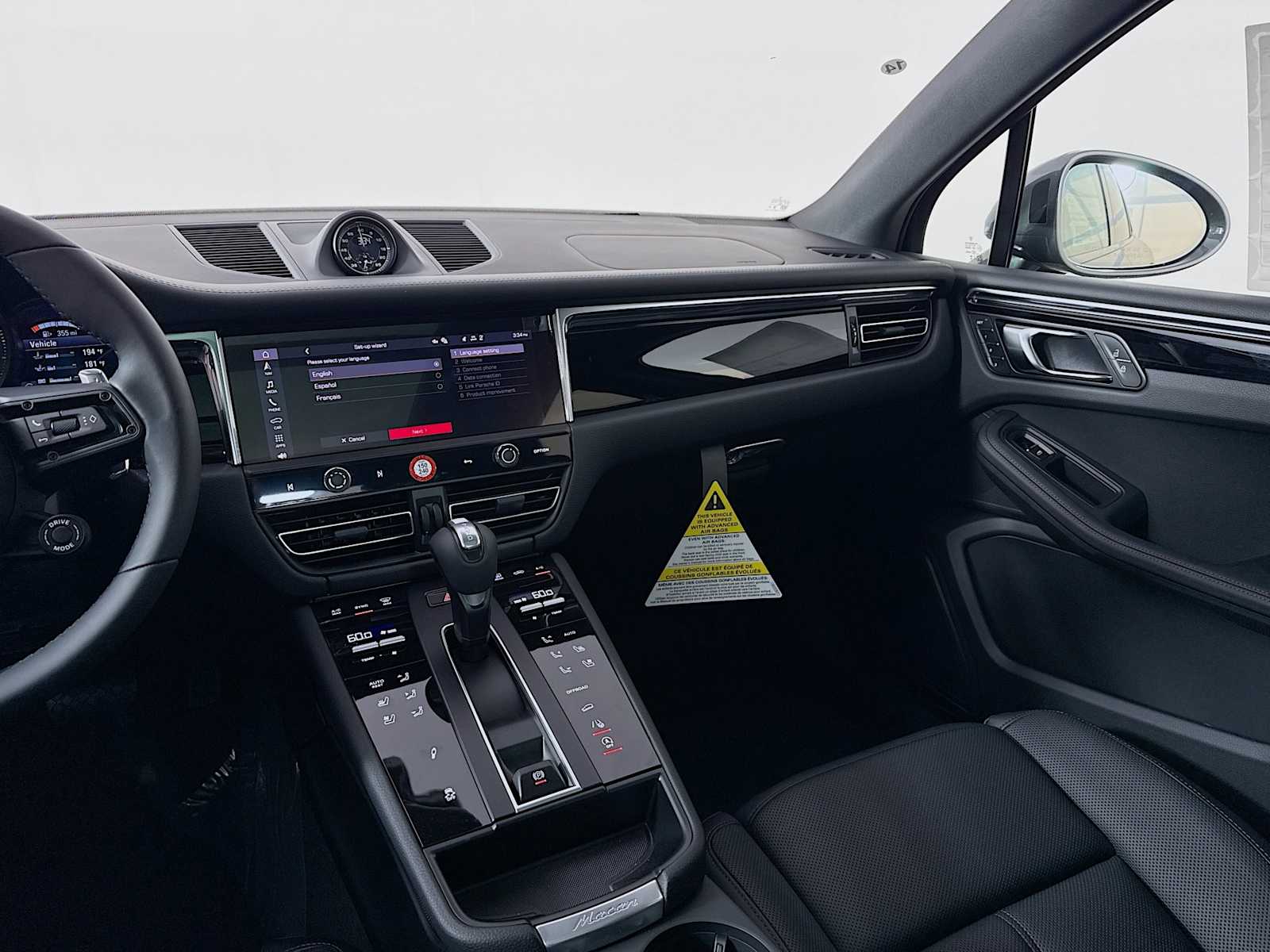 Thumbnail: 2025 Porsche Macan - 19