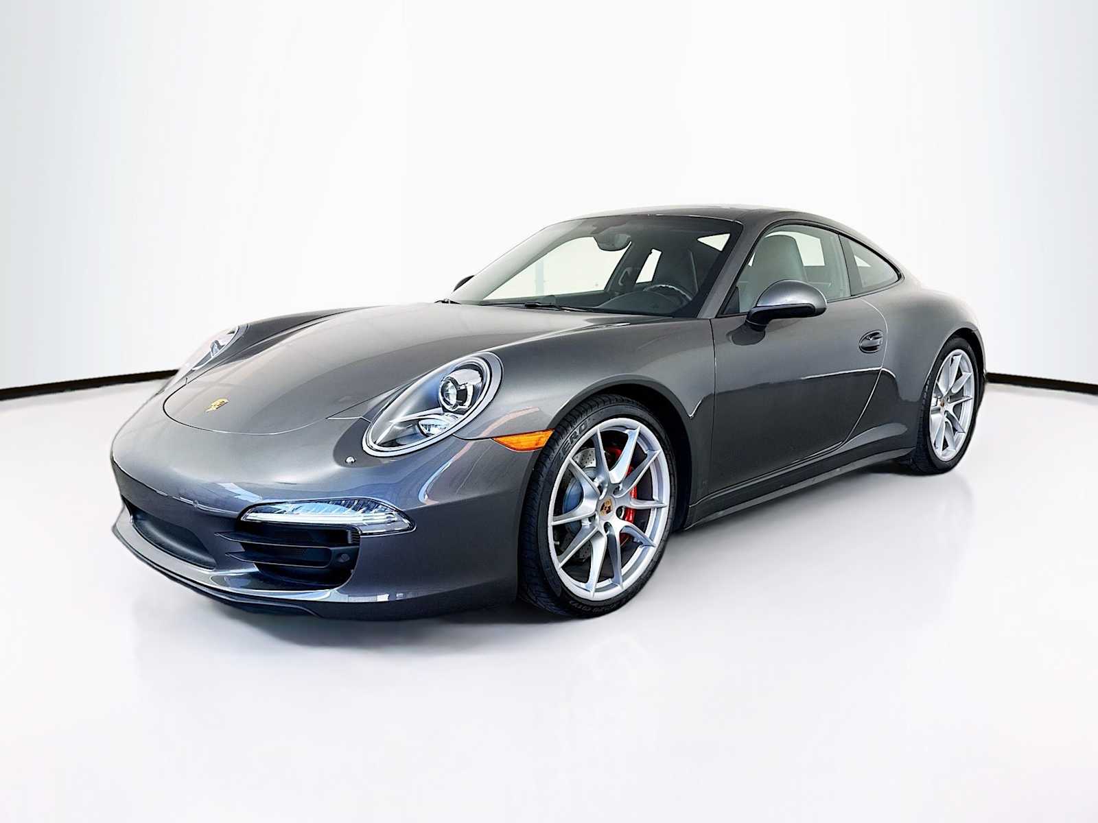 Thumbnail: 2013 Porsche 911 - 1