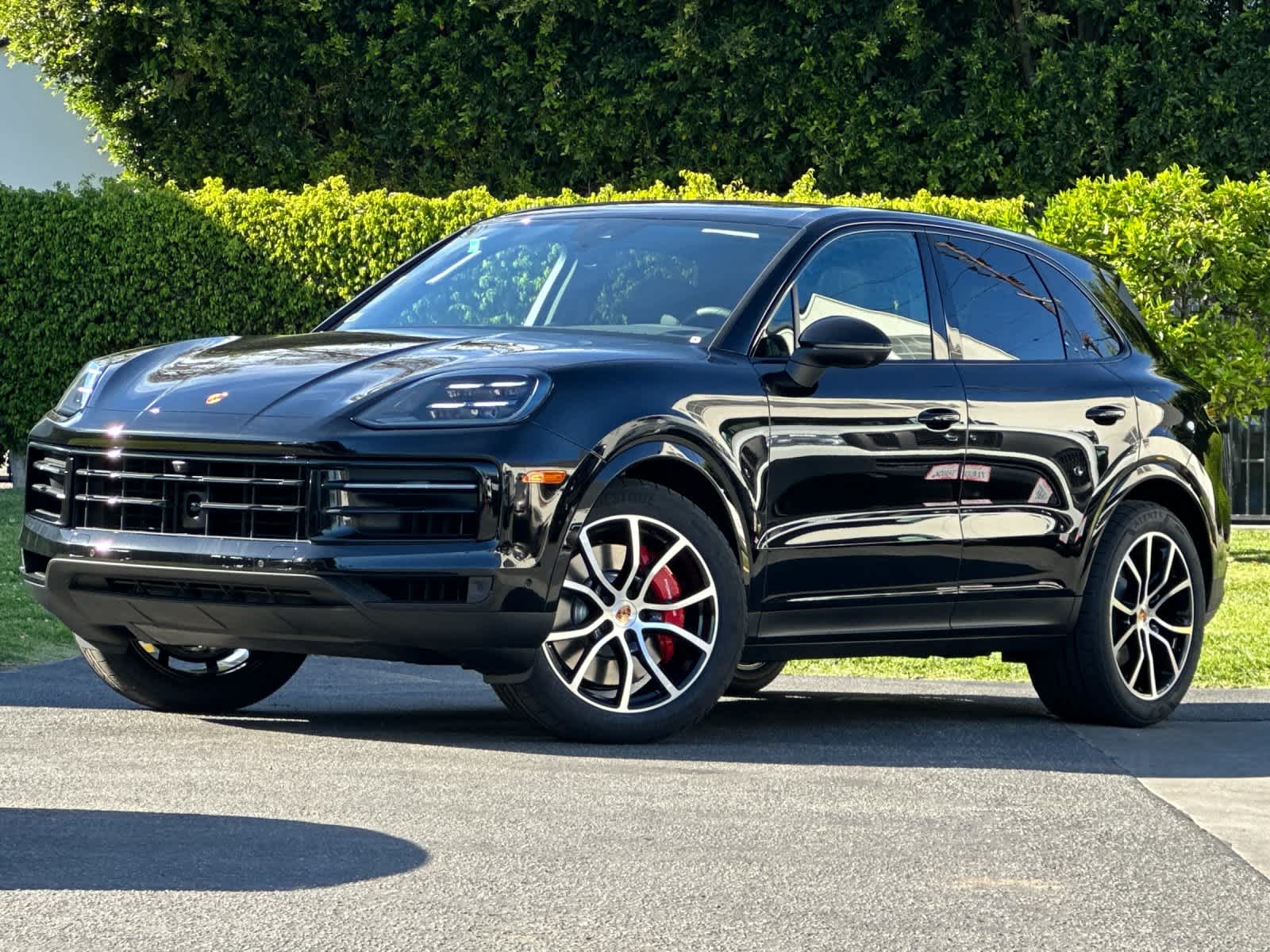 Thumbnail: 2026 Porsche Cayenne - 1