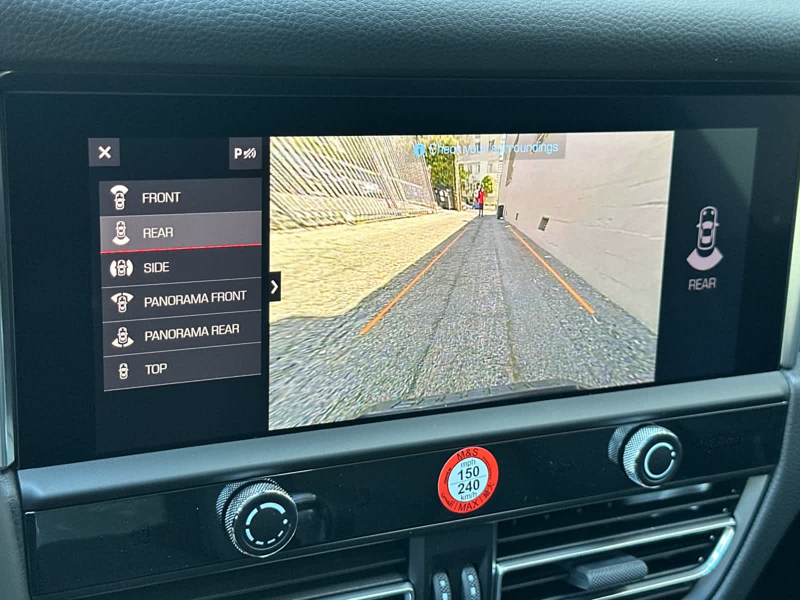 Thumbnail: 2026 Porsche Macan - 22