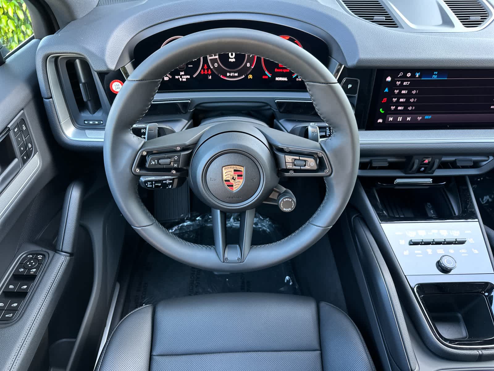 Thumbnail: 2026 Porsche Cayenne - 15