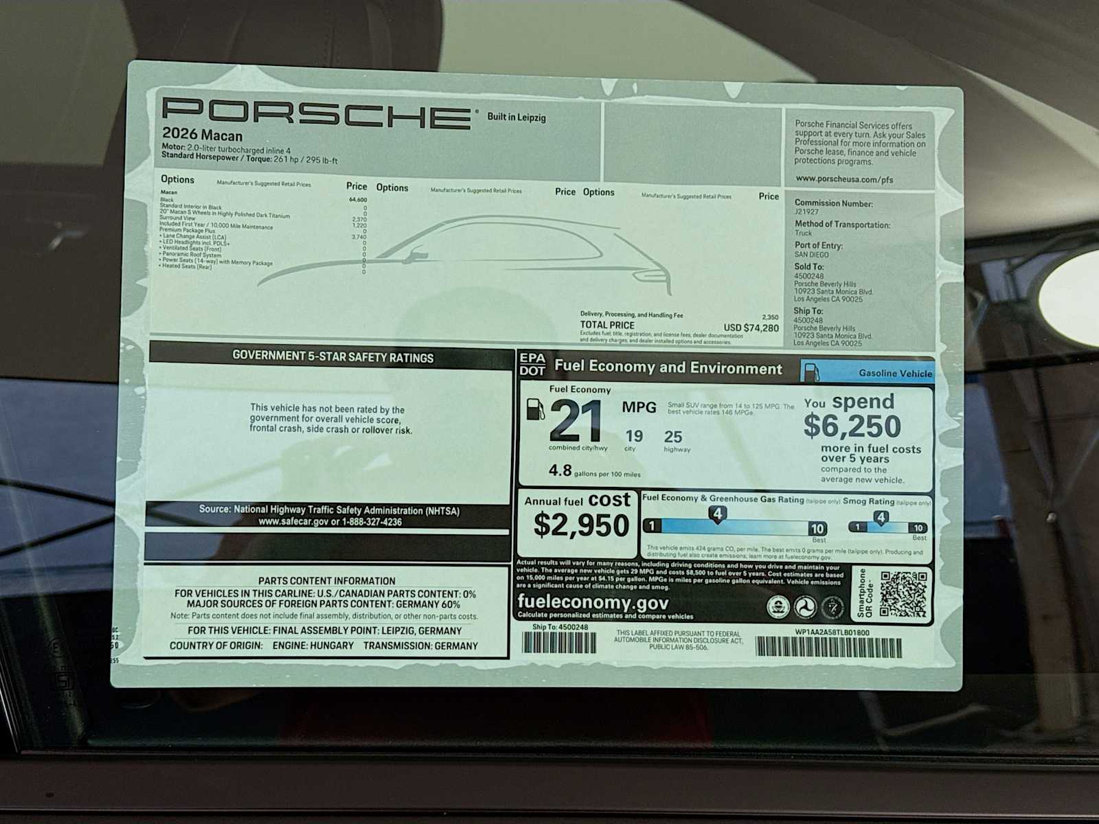 Thumbnail: 2026 Porsche Macan - 26