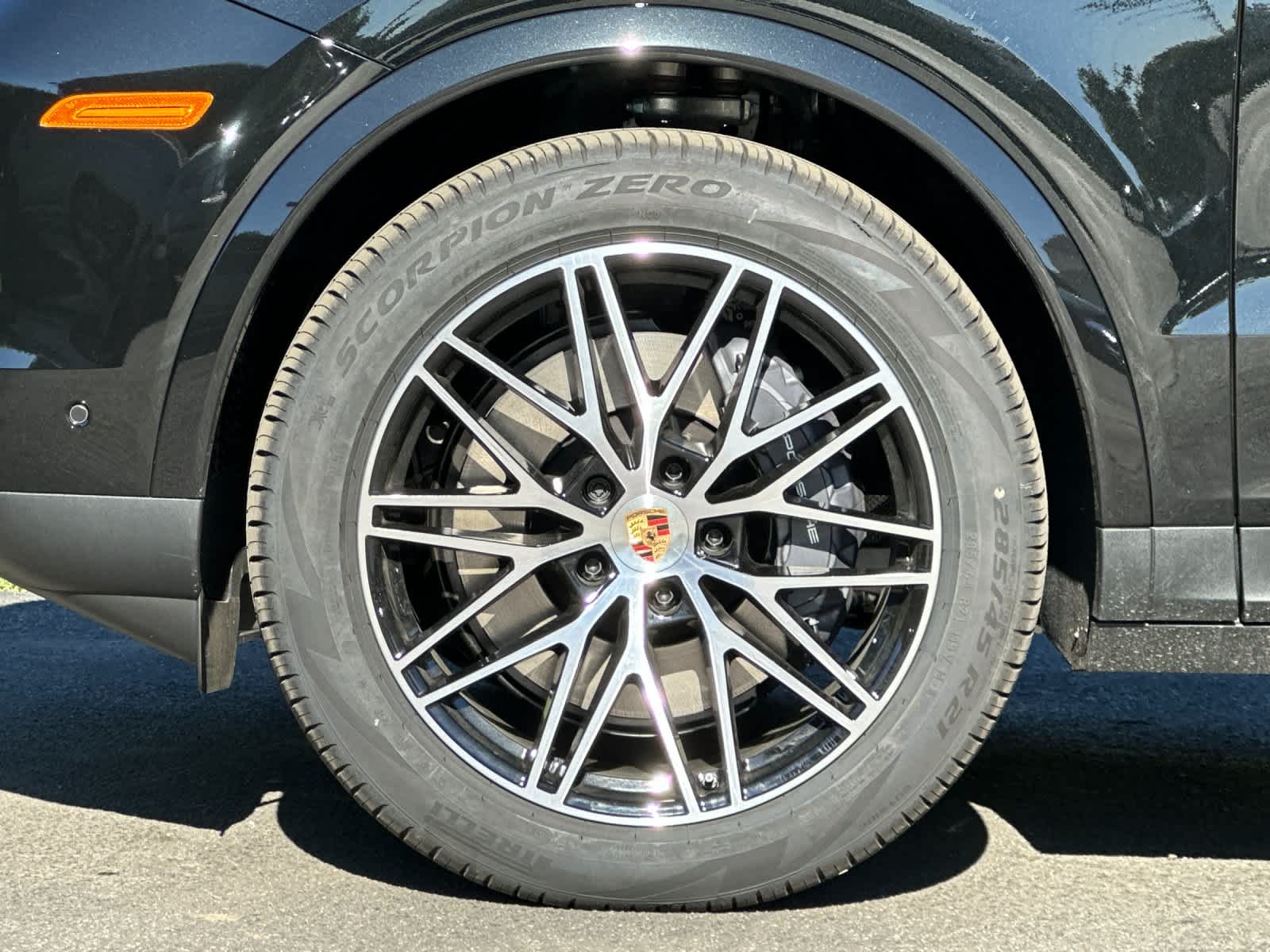 Thumbnail: 2026 Porsche Cayenne - 32