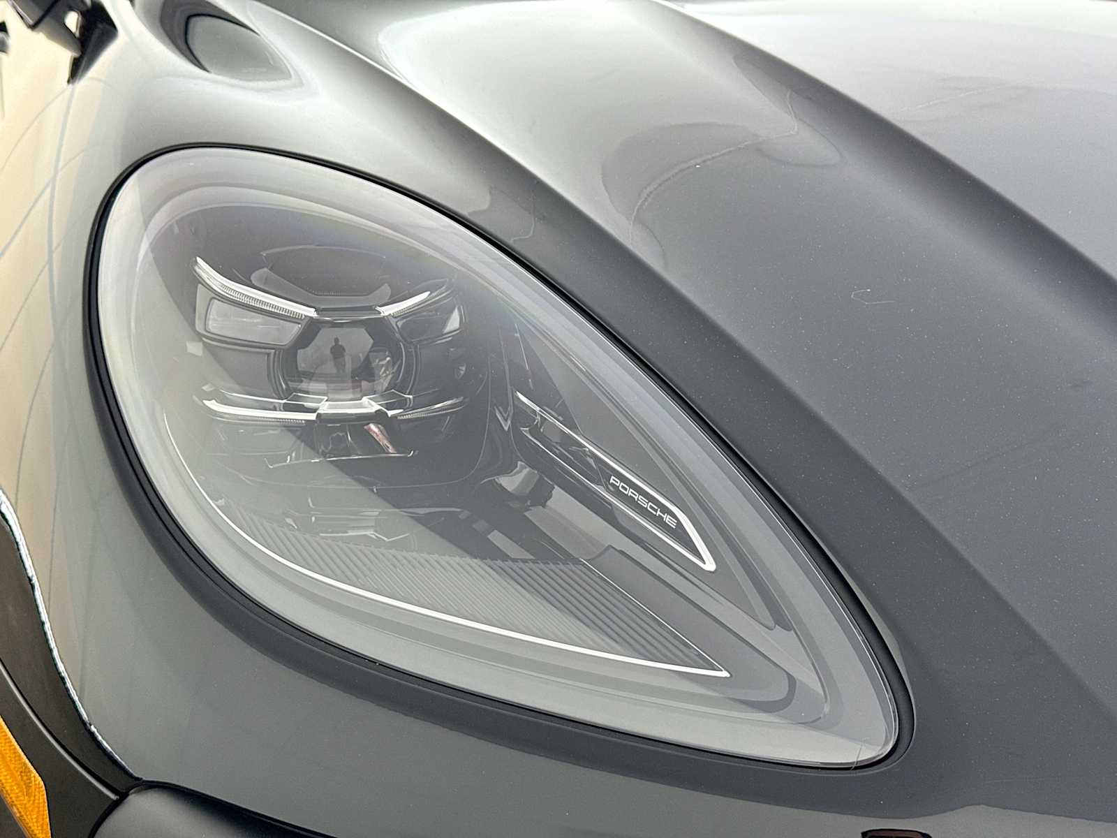 Thumbnail: 2026 Porsche Macan - 28