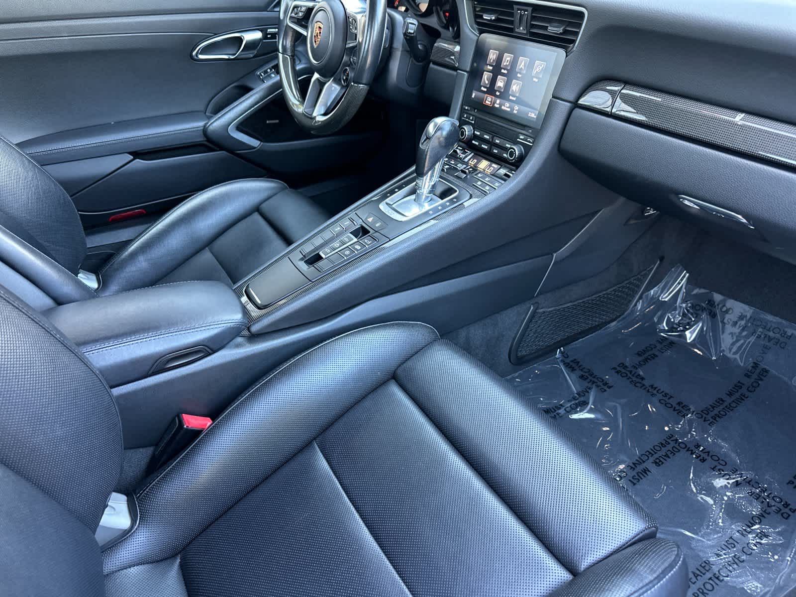 Thumbnail: 2017 Porsche 911 - 14