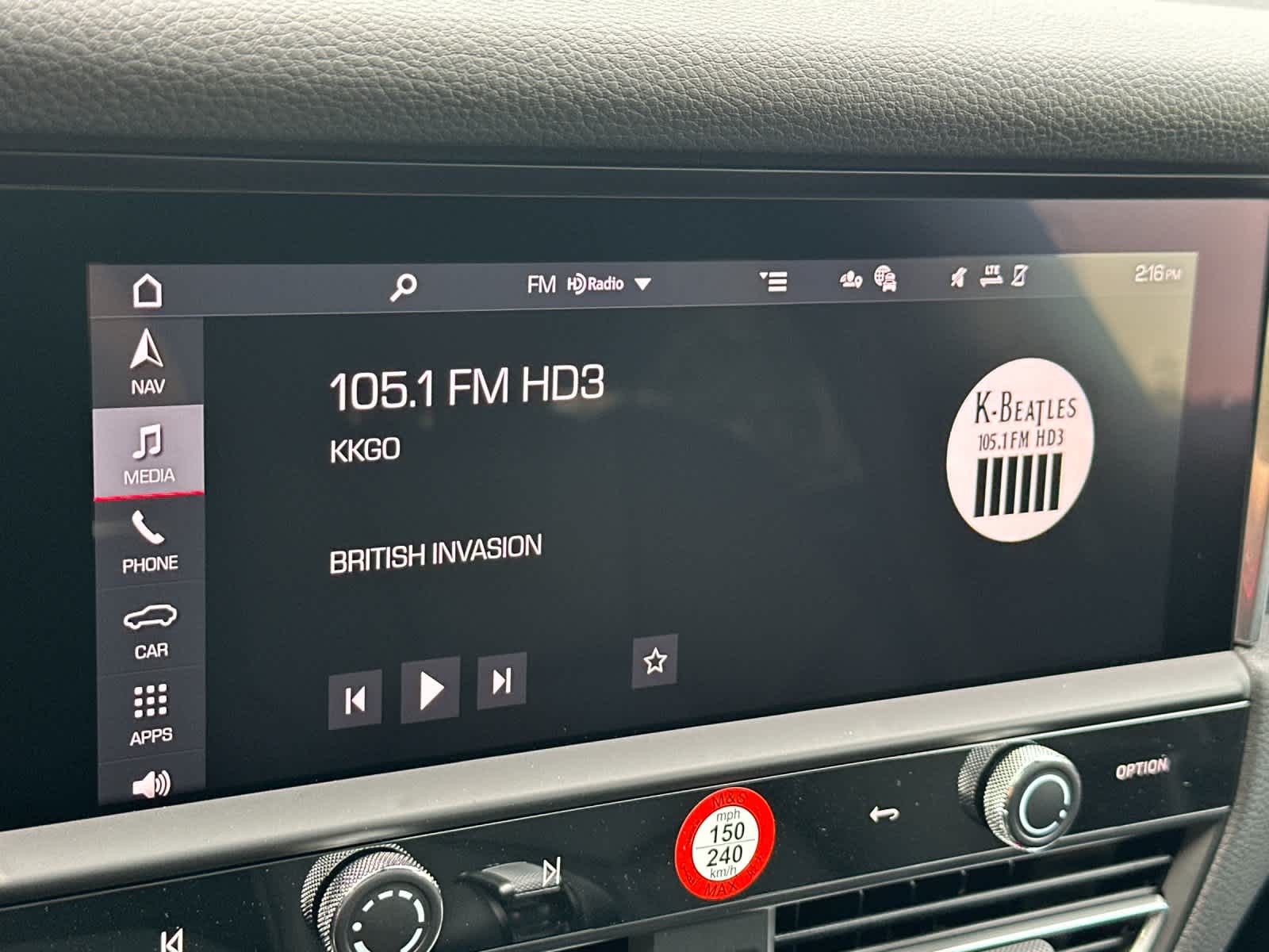 Thumbnail: 2026 Porsche Macan - 20