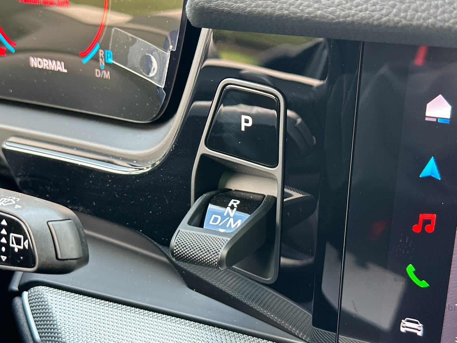 Thumbnail: 2026 Porsche Cayenne - 25