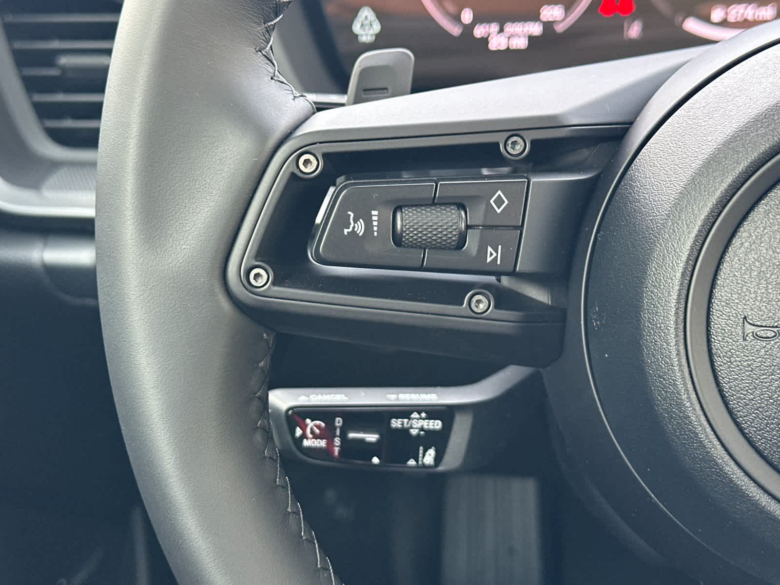 Thumbnail: 2026 Porsche 911 - 24