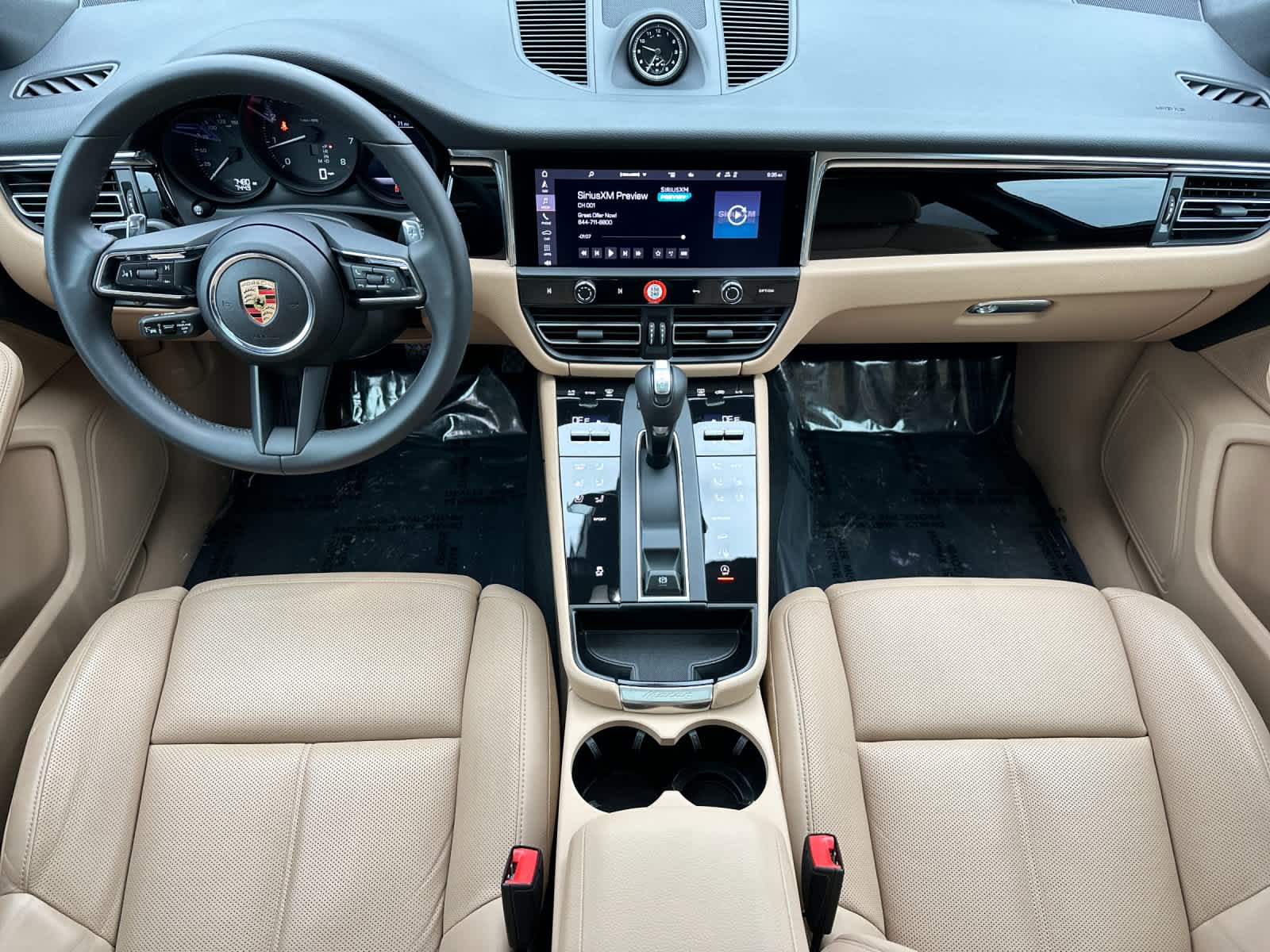 Thumbnail: 2025 Porsche Macan - 6