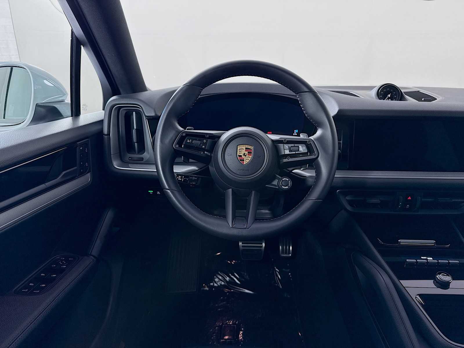 Thumbnail: 2024 Porsche Cayenne - 18