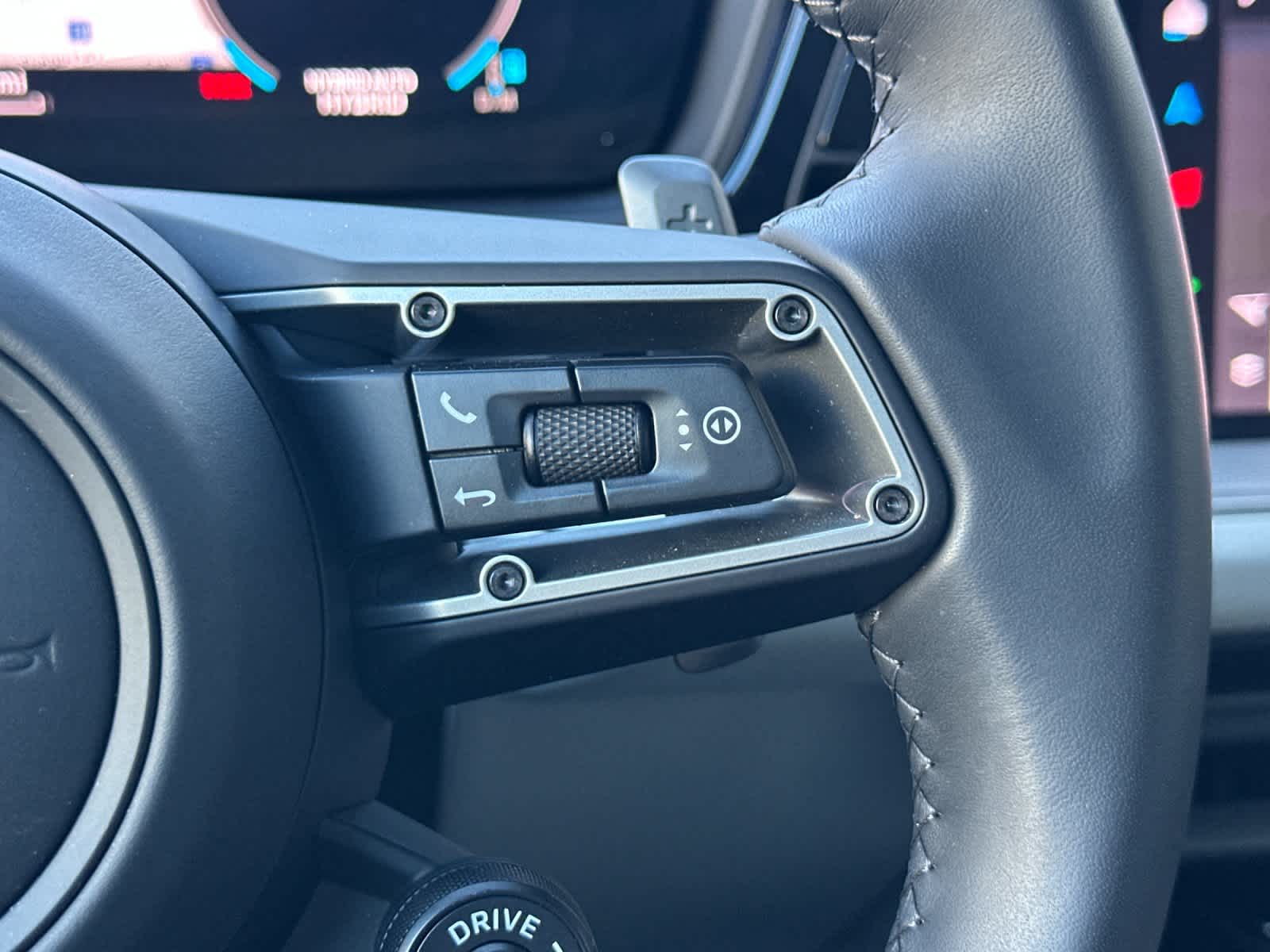 Thumbnail: 2025 Porsche Cayenne - 29