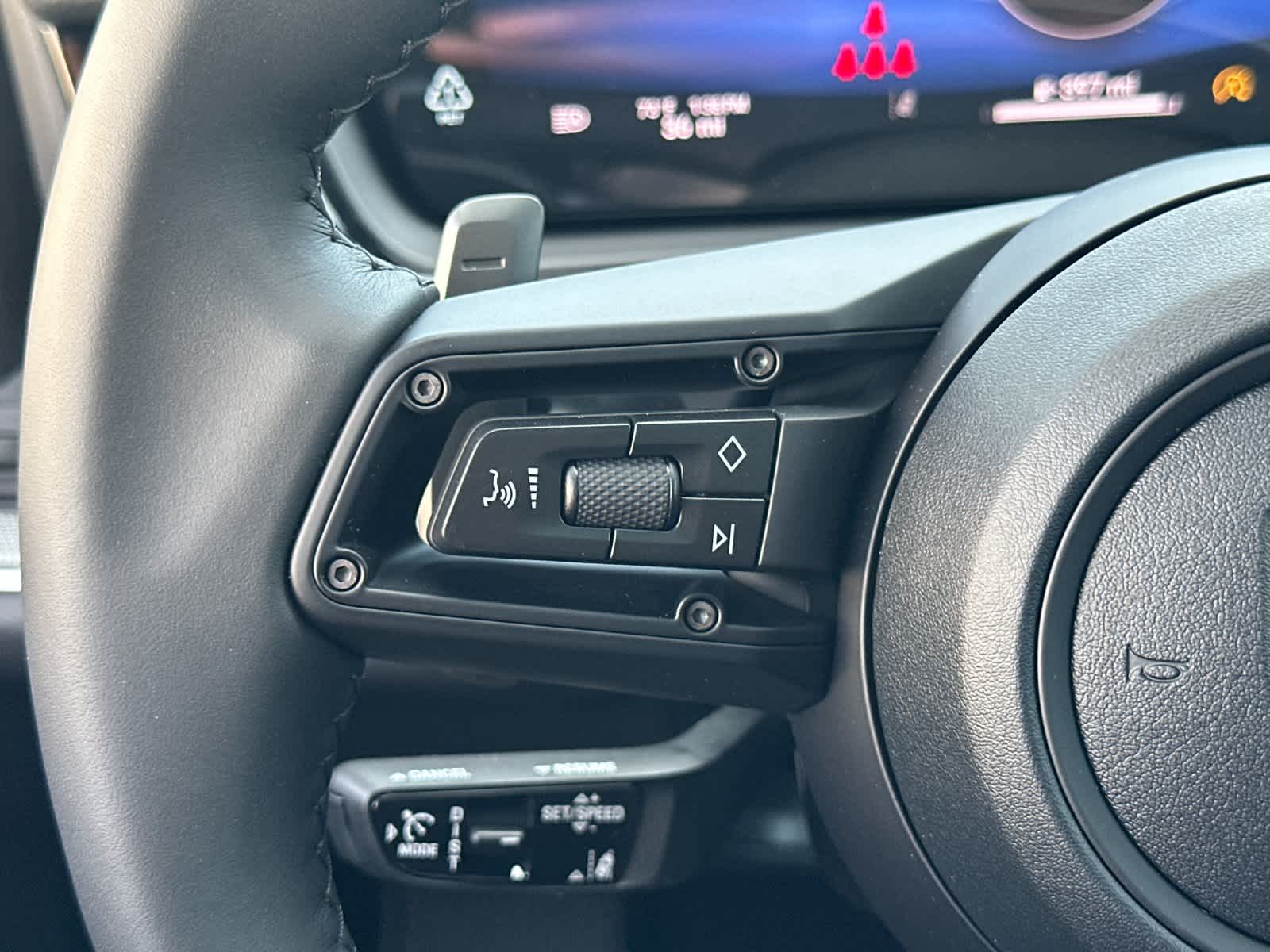 Thumbnail: 2026 Porsche Cayenne - 28