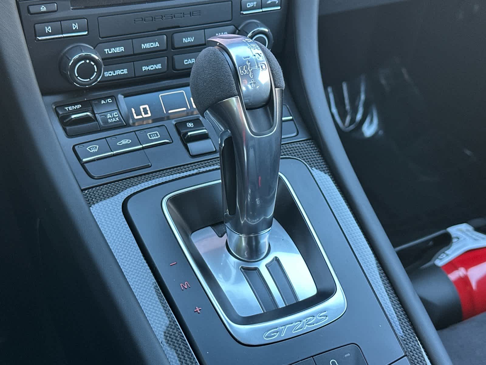 Thumbnail: 2018 Porsche 911 - 19