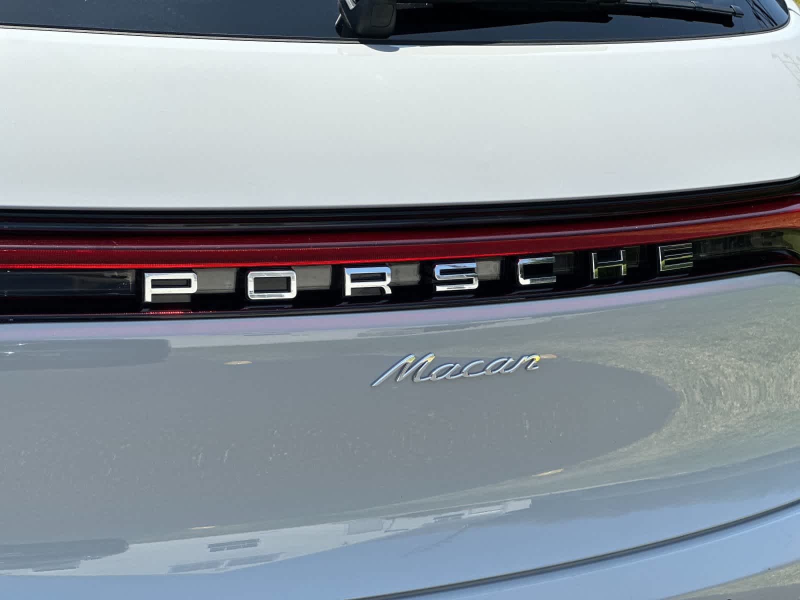 Thumbnail: 2024 Porsche Macan - 31