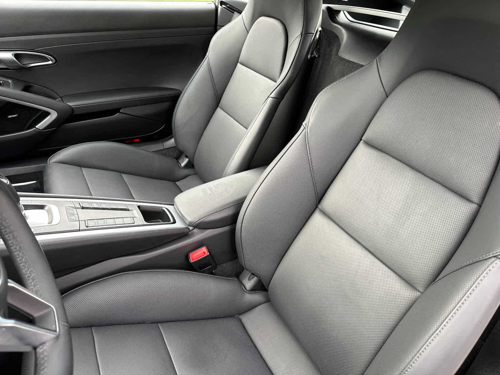 Thumbnail: 2025 Porsche 718 Cayman - 12