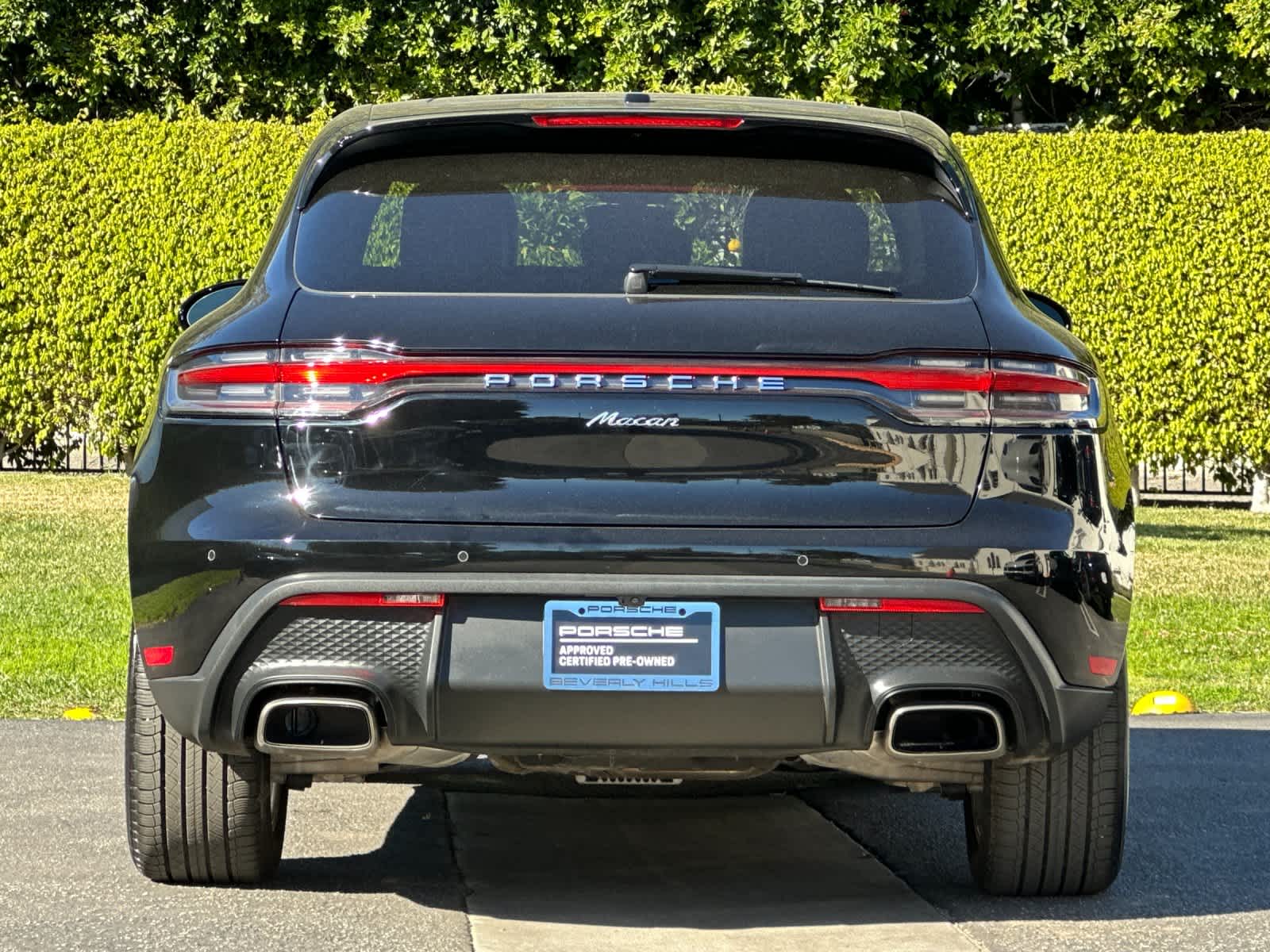 Thumbnail: 2025 Porsche Macan - 7
