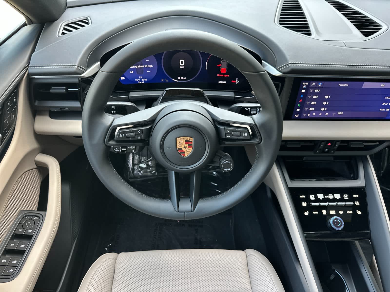 Thumbnail: 2026 Porsche Macan - 15