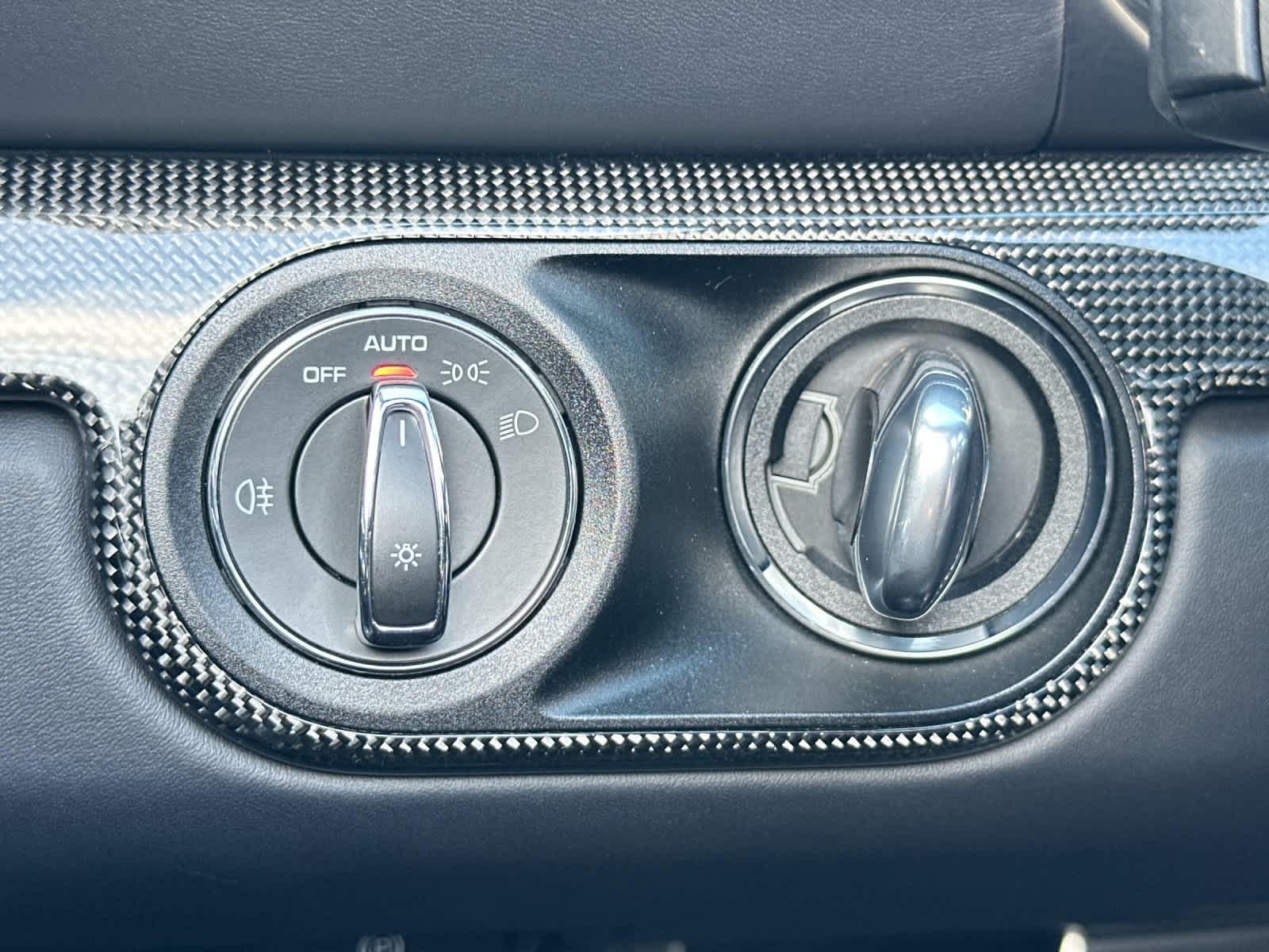 Thumbnail: 2023 Porsche 718 Boxster - 26