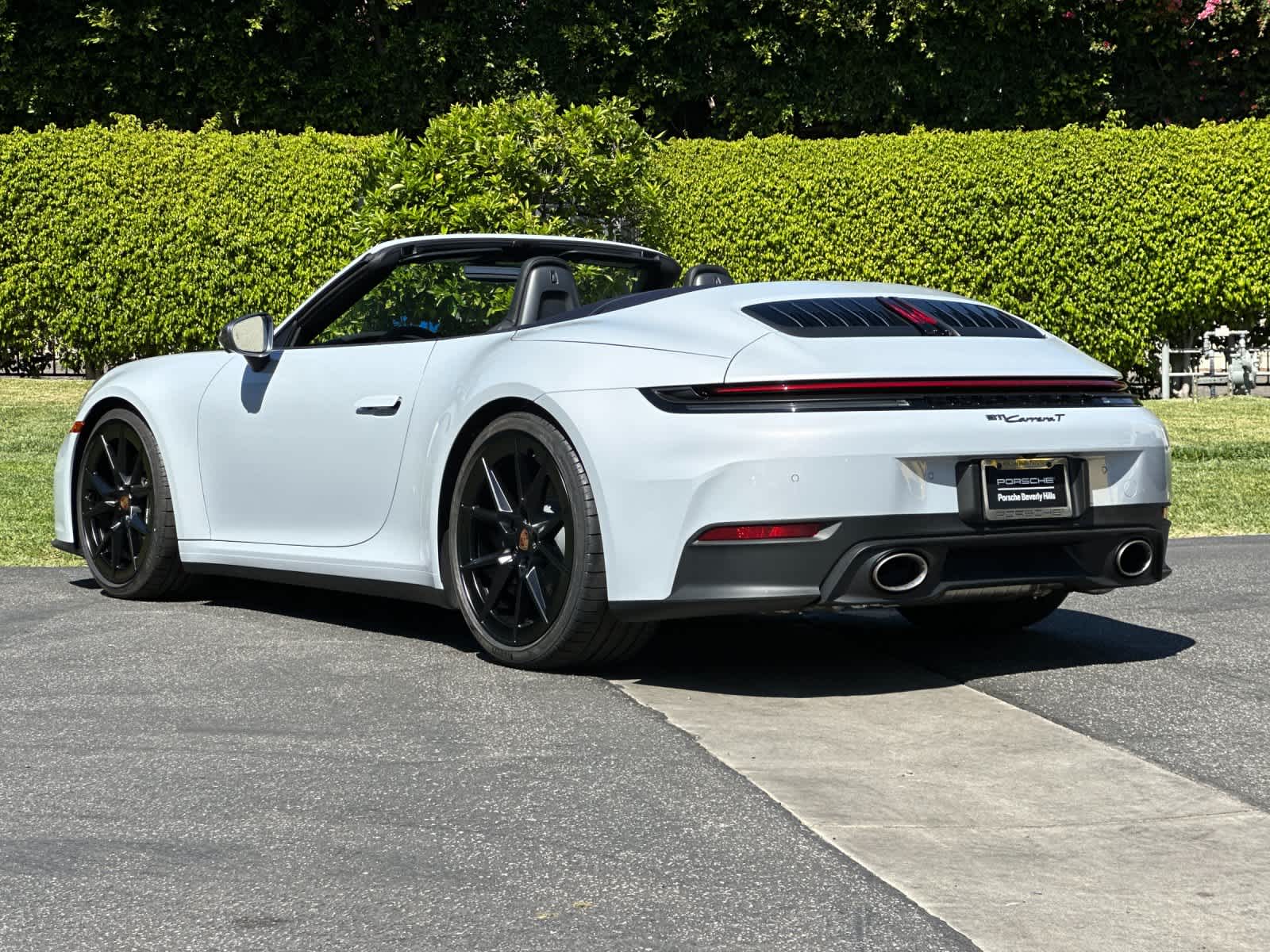 Thumbnail: 2026 Porsche 911 - 3