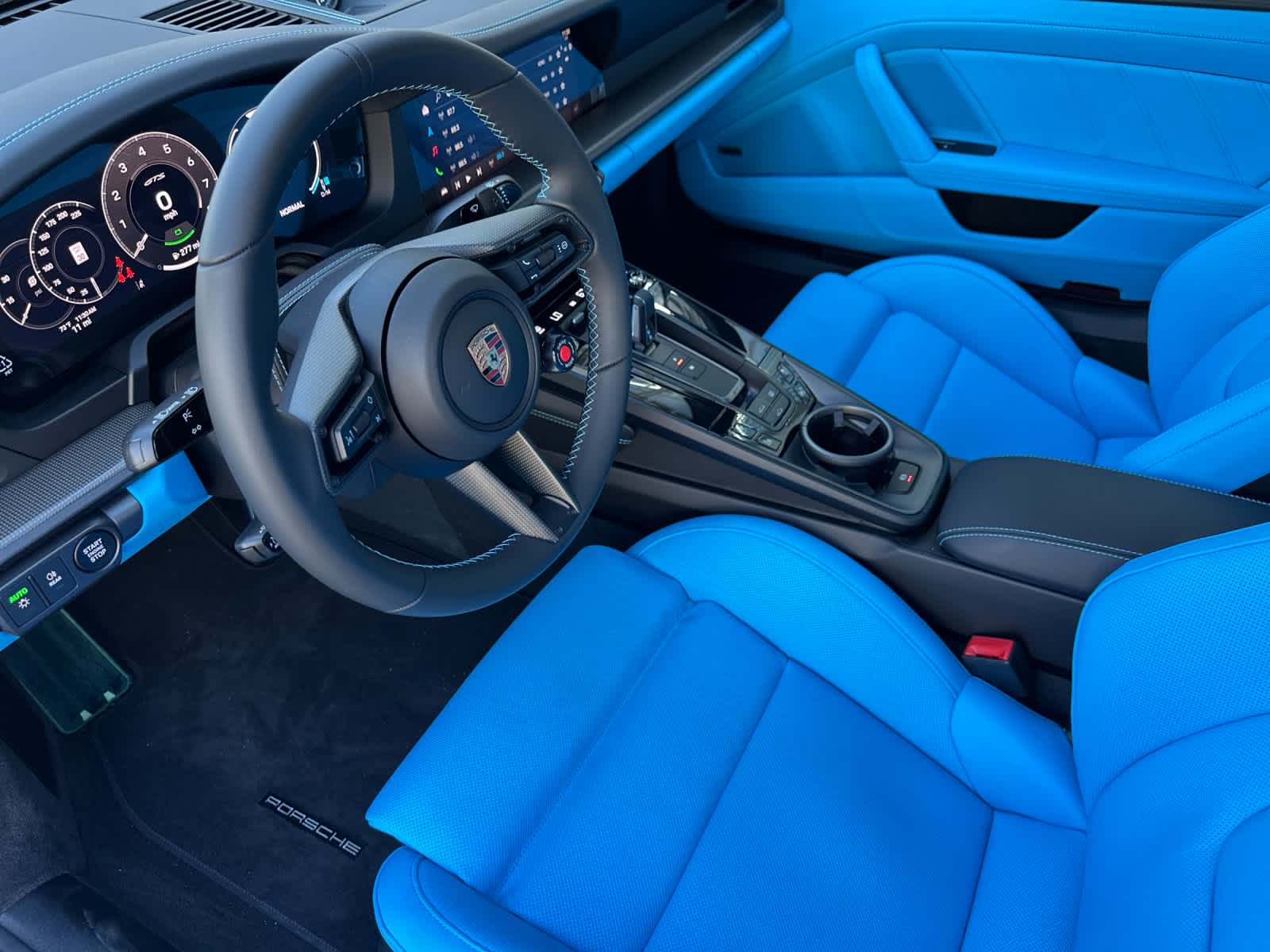 Thumbnail: 2026 Porsche 911 - 4