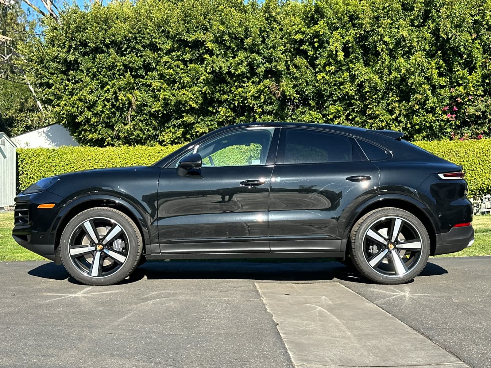 Thumbnail: 2026 Porsche Cayenne - 2