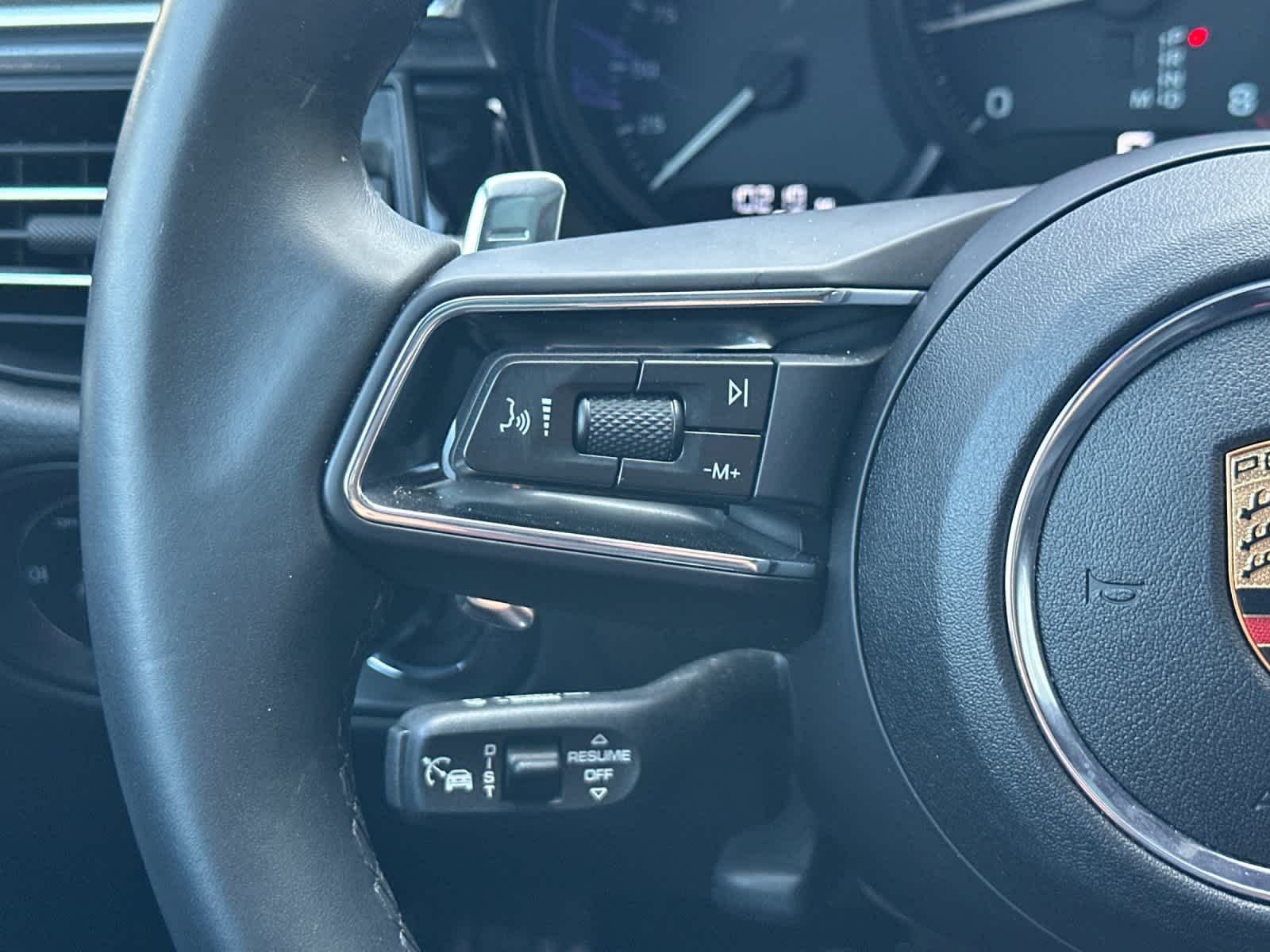 Thumbnail: 2025 Porsche Macan - 26