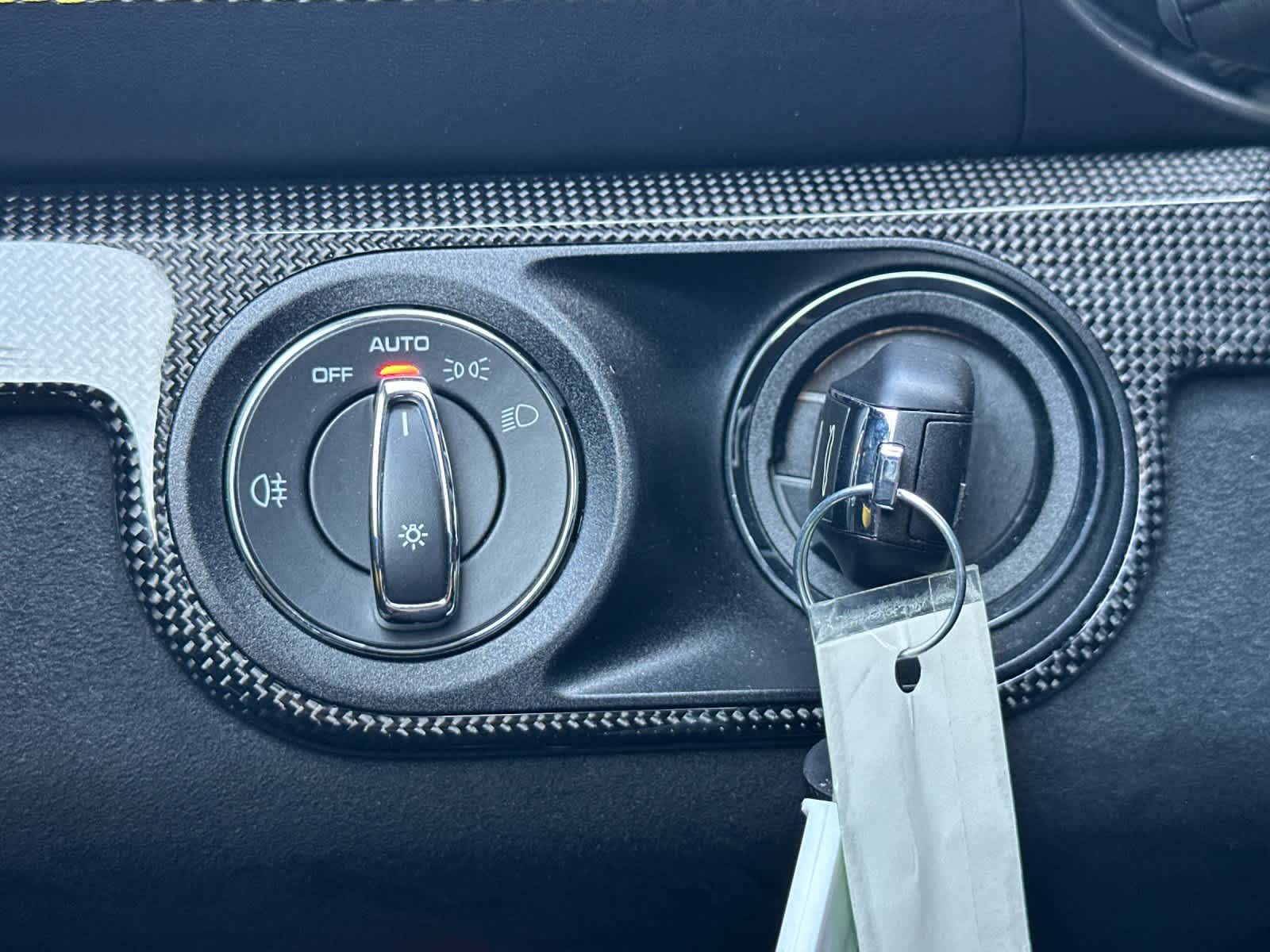 Thumbnail: 2022 Porsche  - 24