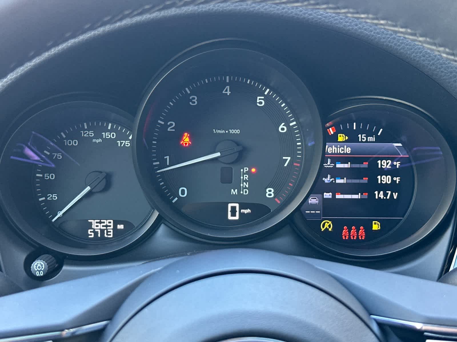 Thumbnail: 2025 Porsche Macan - 28