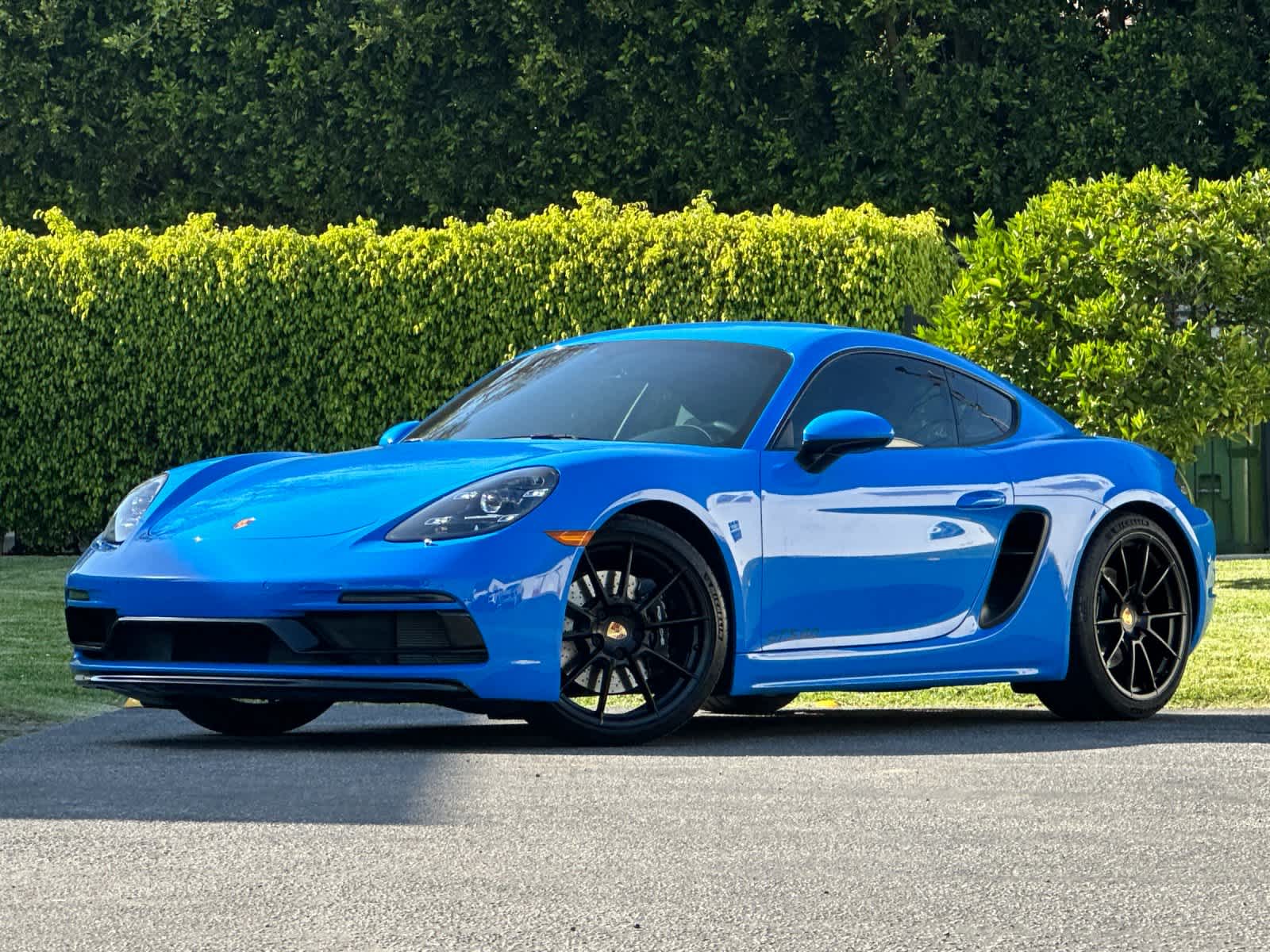 2024 Porsche 718 Cayman GT4 -
                  Los Angeles, CA