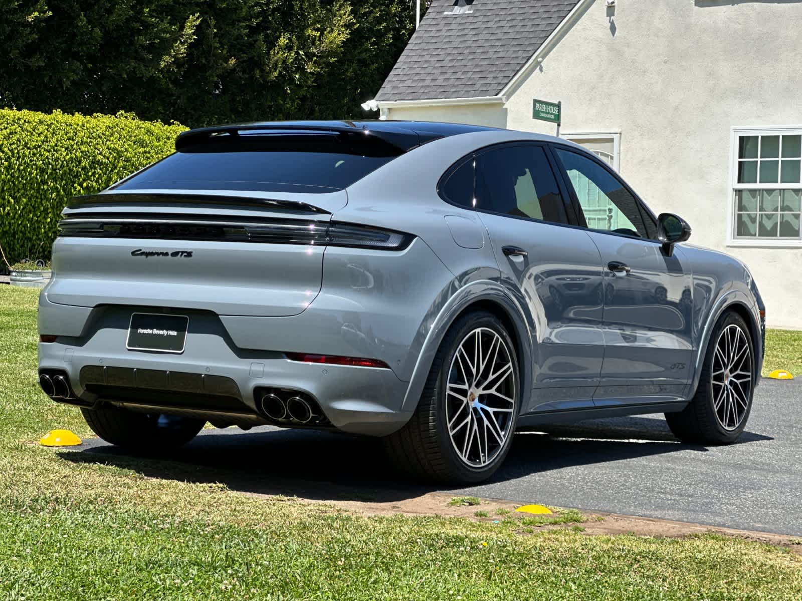 Thumbnail: 2026 Porsche Cayenne - 8
