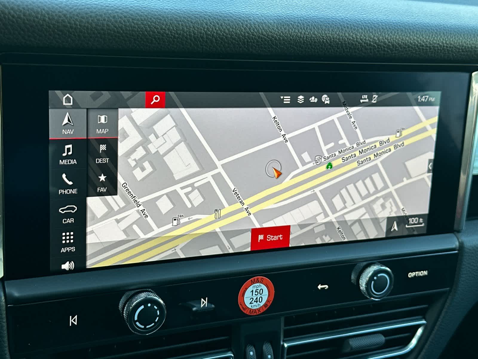 Thumbnail: 2026 Porsche Macan - 21