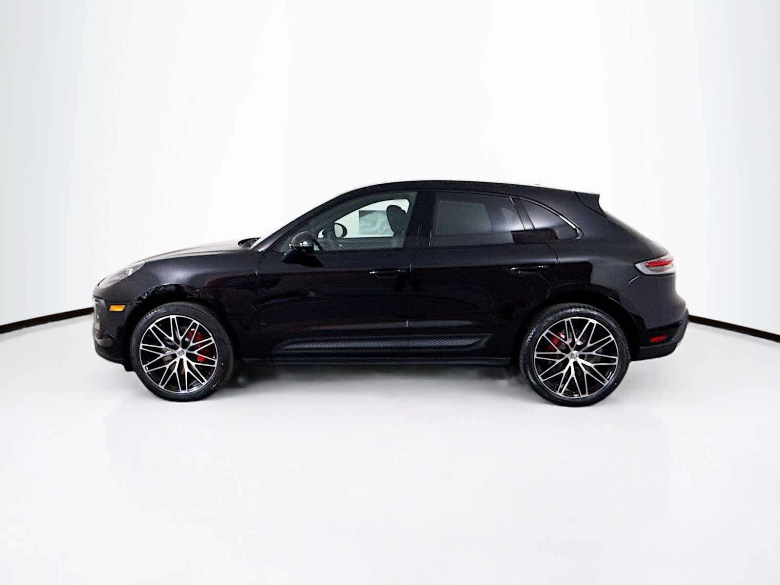 Thumbnail: 2025 Porsche Macan - 2