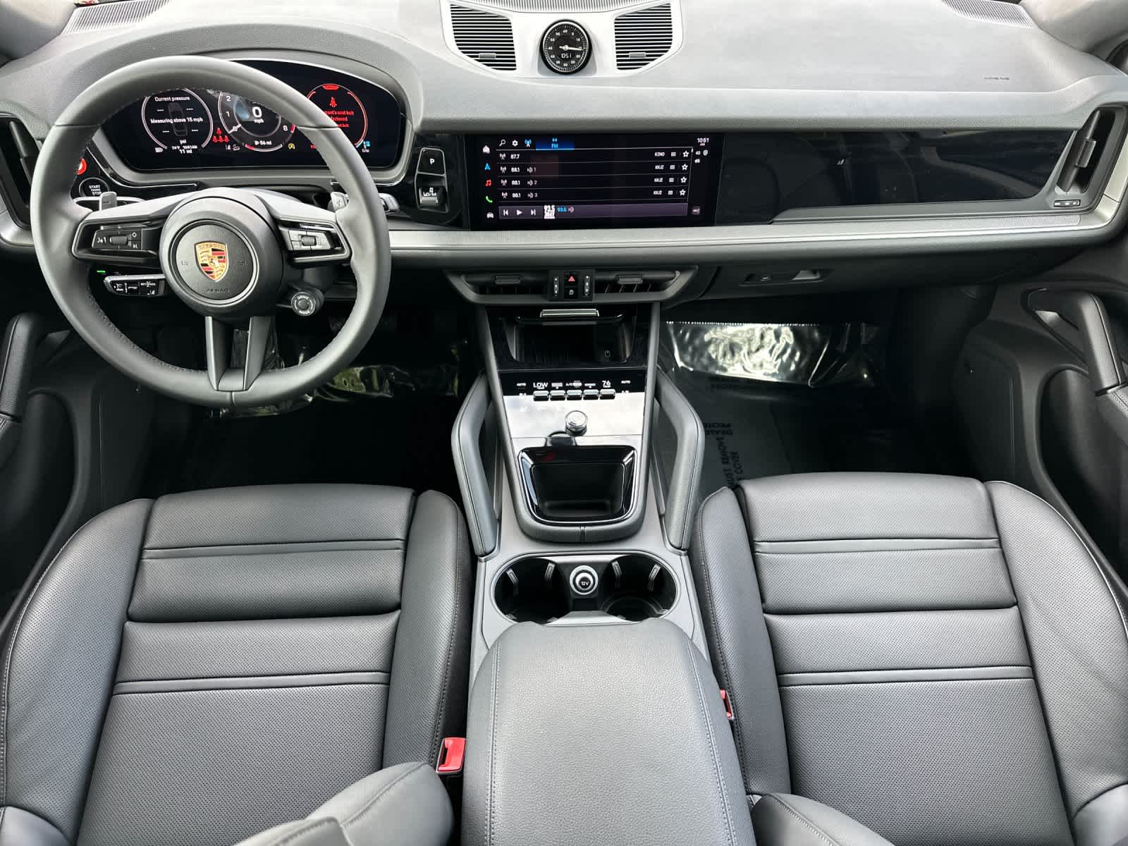 Thumbnail: 2026 Porsche Cayenne - 6