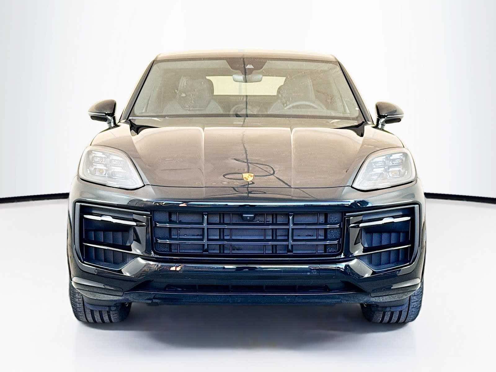 Thumbnail: 2026 Porsche Cayenne - 6