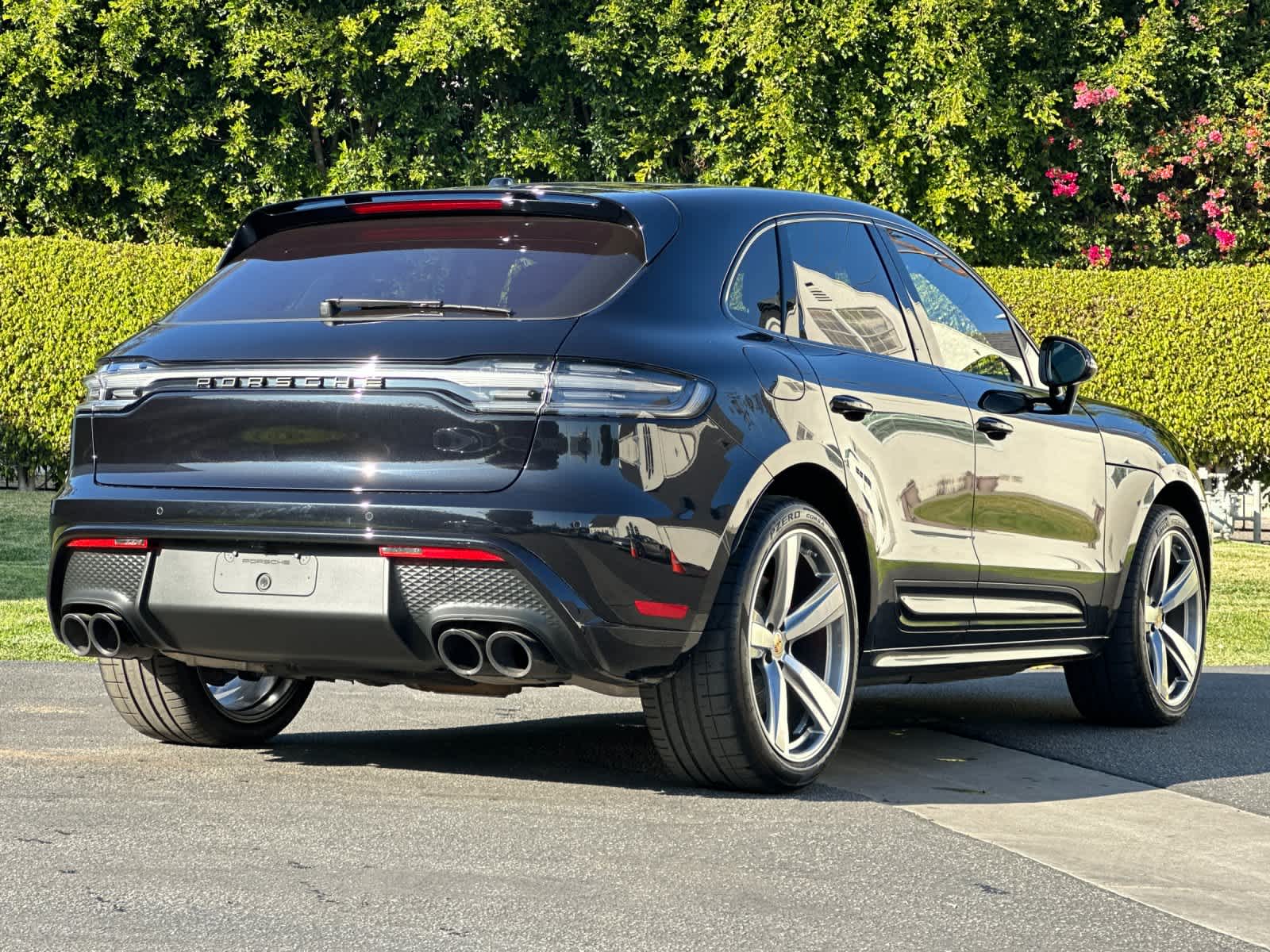 Thumbnail: 2025 Porsche Macan - 8