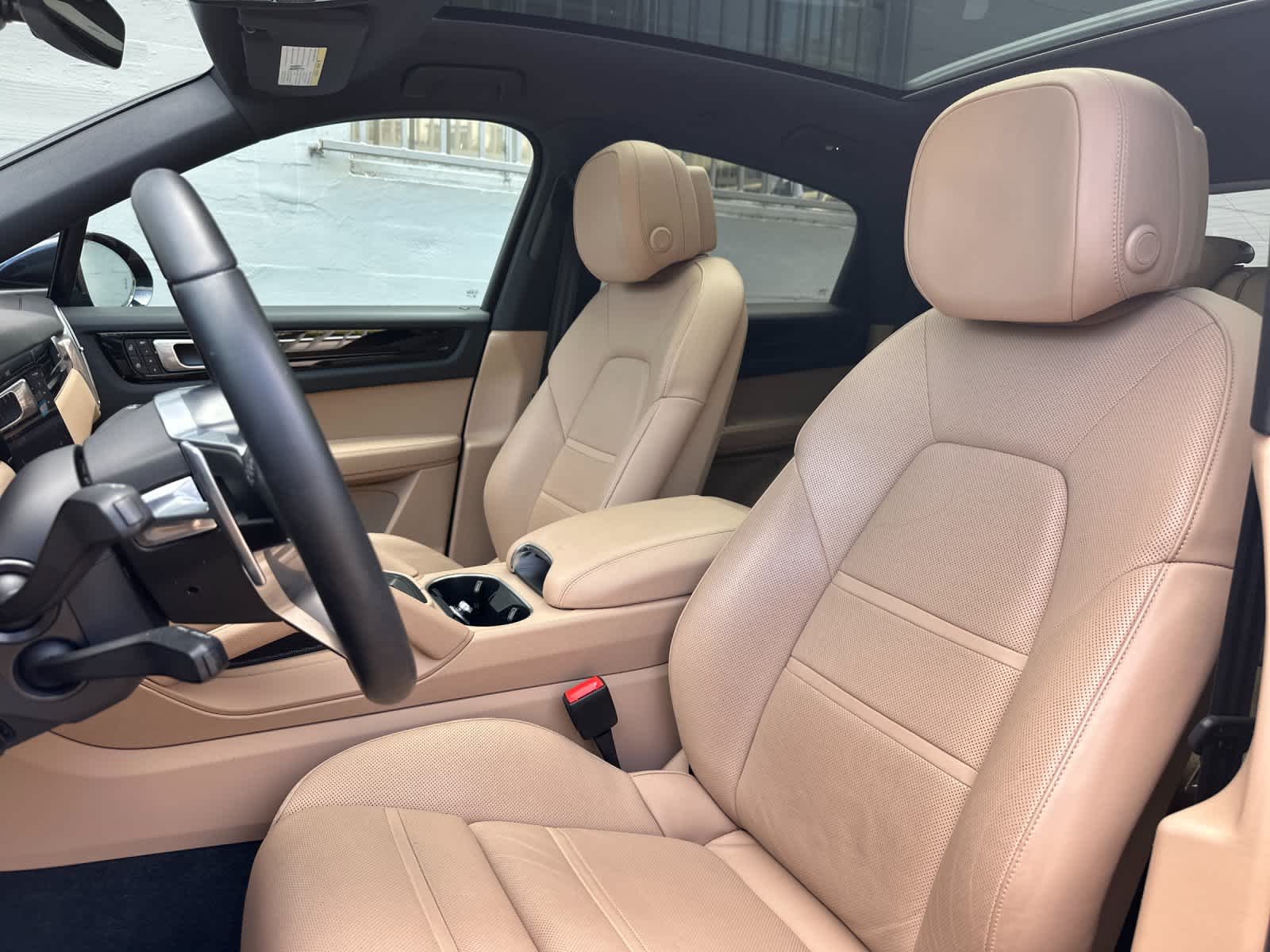 Thumbnail: 2022 Porsche Cayenne - 5
