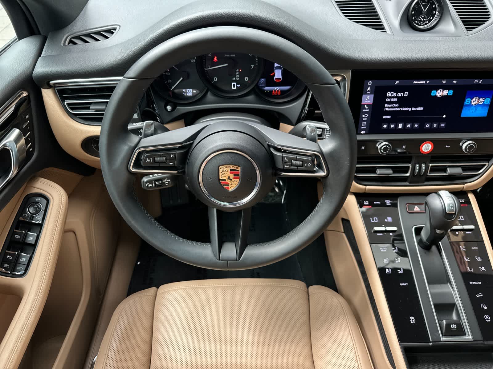 Thumbnail: 2025 Porsche Macan - 15