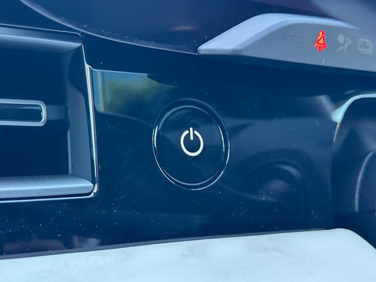 Thumbnail: 2026 Porsche Taycan - 25