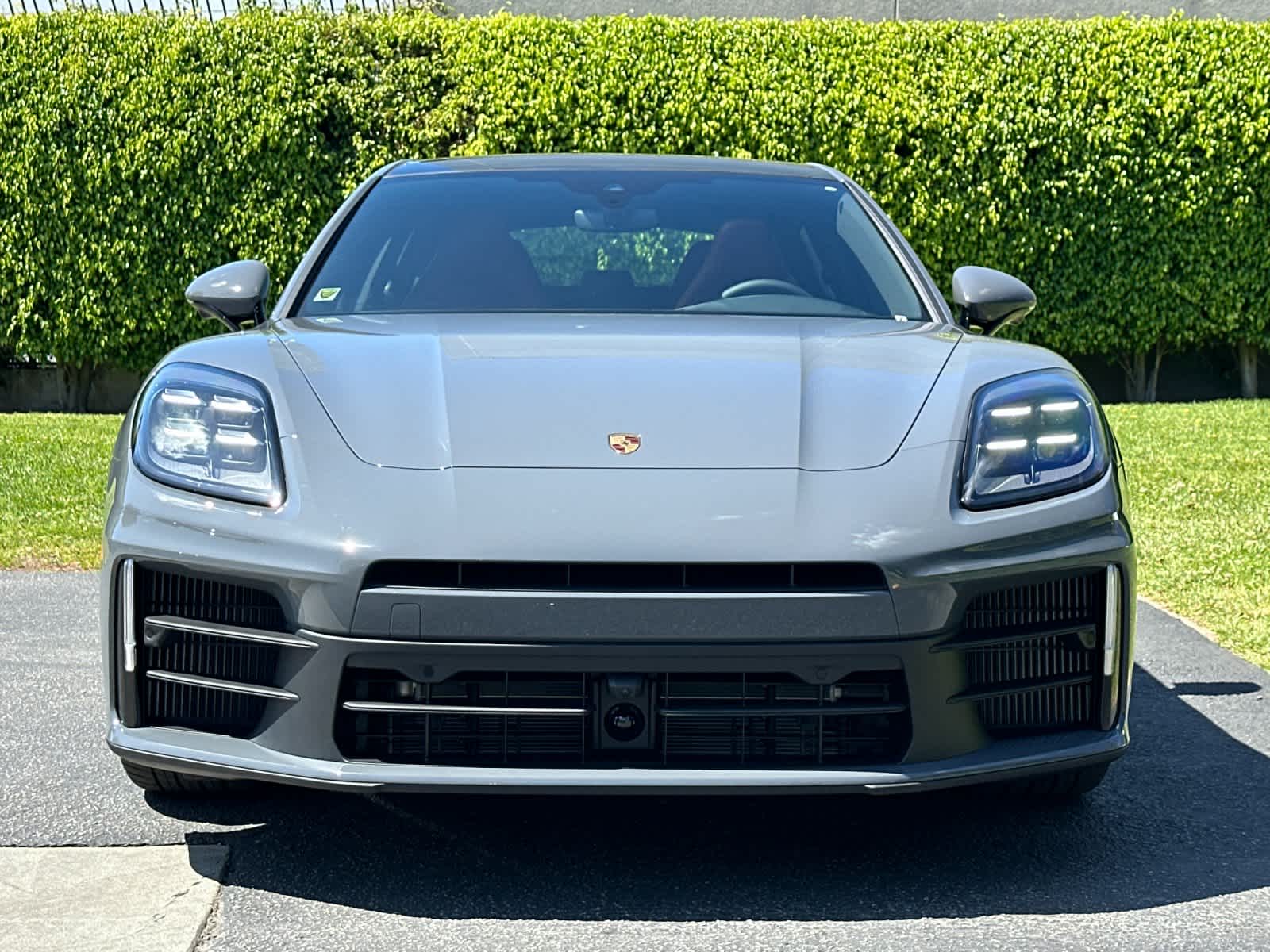 Thumbnail: 2026 Porsche Panamera - 11