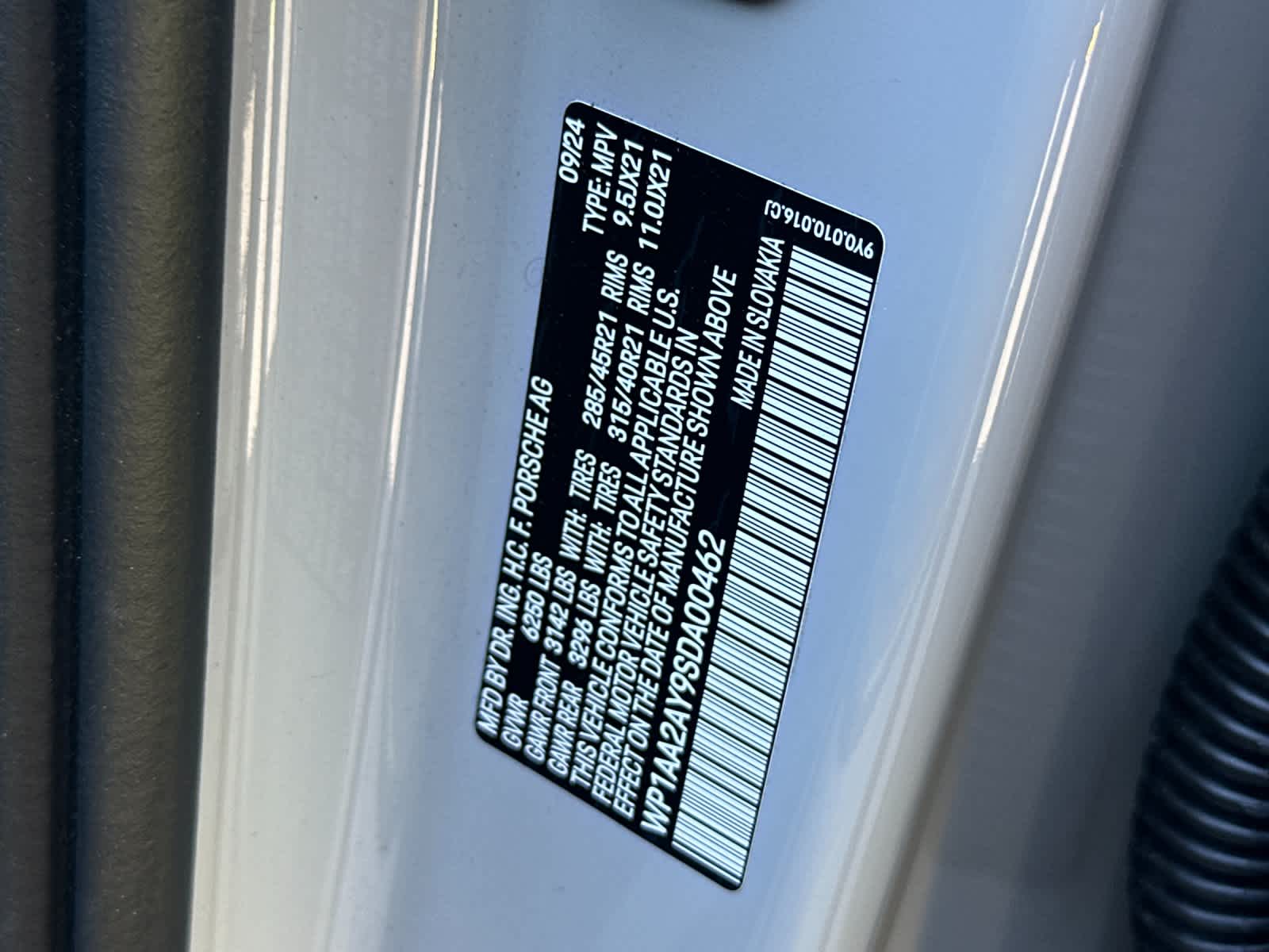 Thumbnail: 2025 Porsche Cayenne - 34